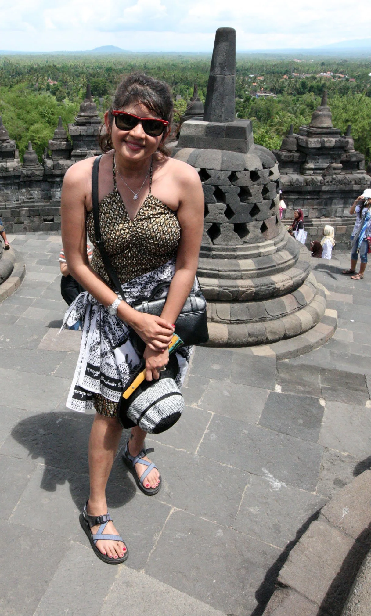 BOROBUDUR RUINS - YOGYAKARTA INDONESIA (41).JPG