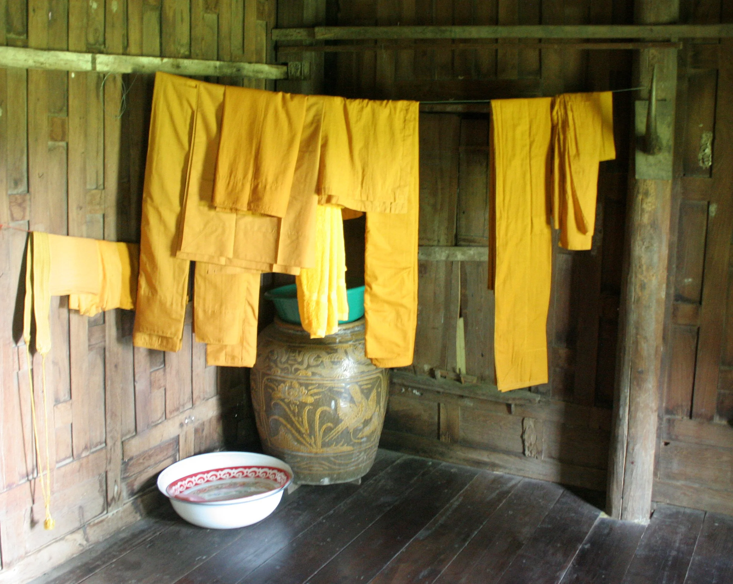 AYUDTHAYA - 2008 - VISITING UNCLE DANG (12).JPG