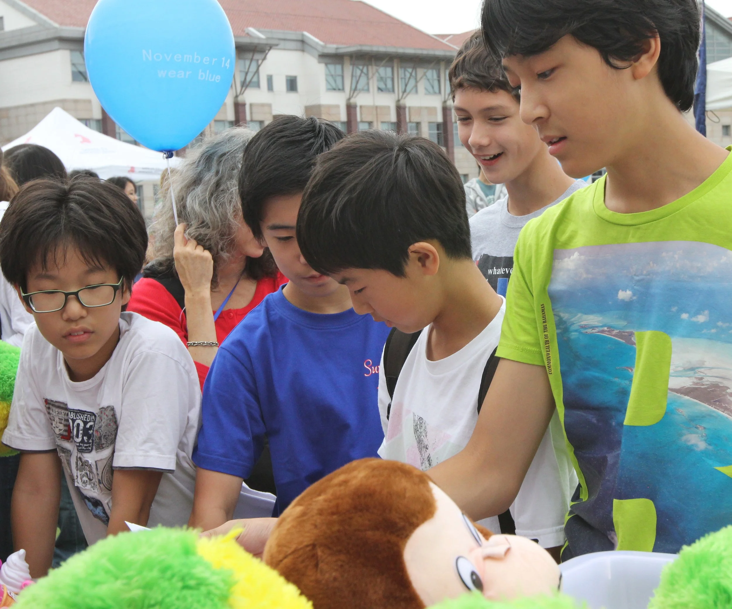 13-10-2012 SAS CARNIVAL (12).JPG