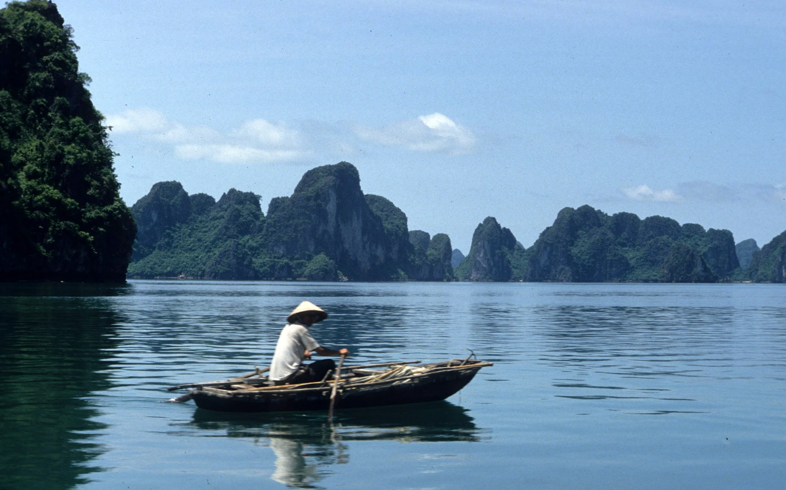 HALONG BAY - VIETNAM (6).jpg