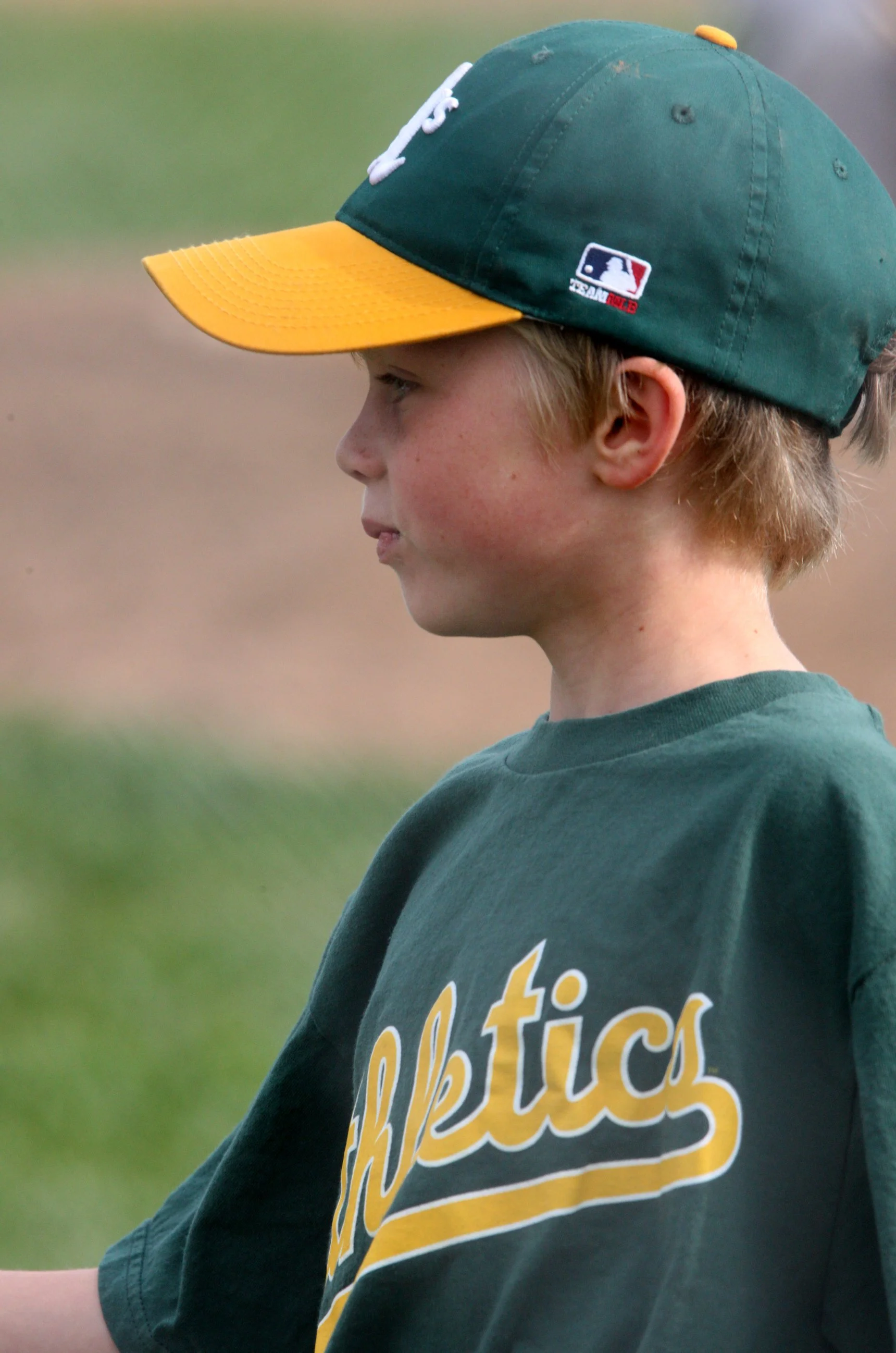 2010-4-10 ETHAN'S BIG GAME - SACRAMENTO - ROADTRIP 2010 (6).JPG