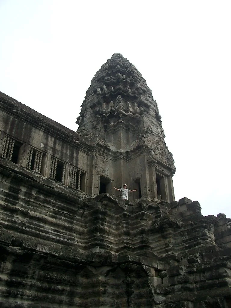 ANGKOR - ANGKOR WAT TEMPLE - CAMBODIA (47).JPG