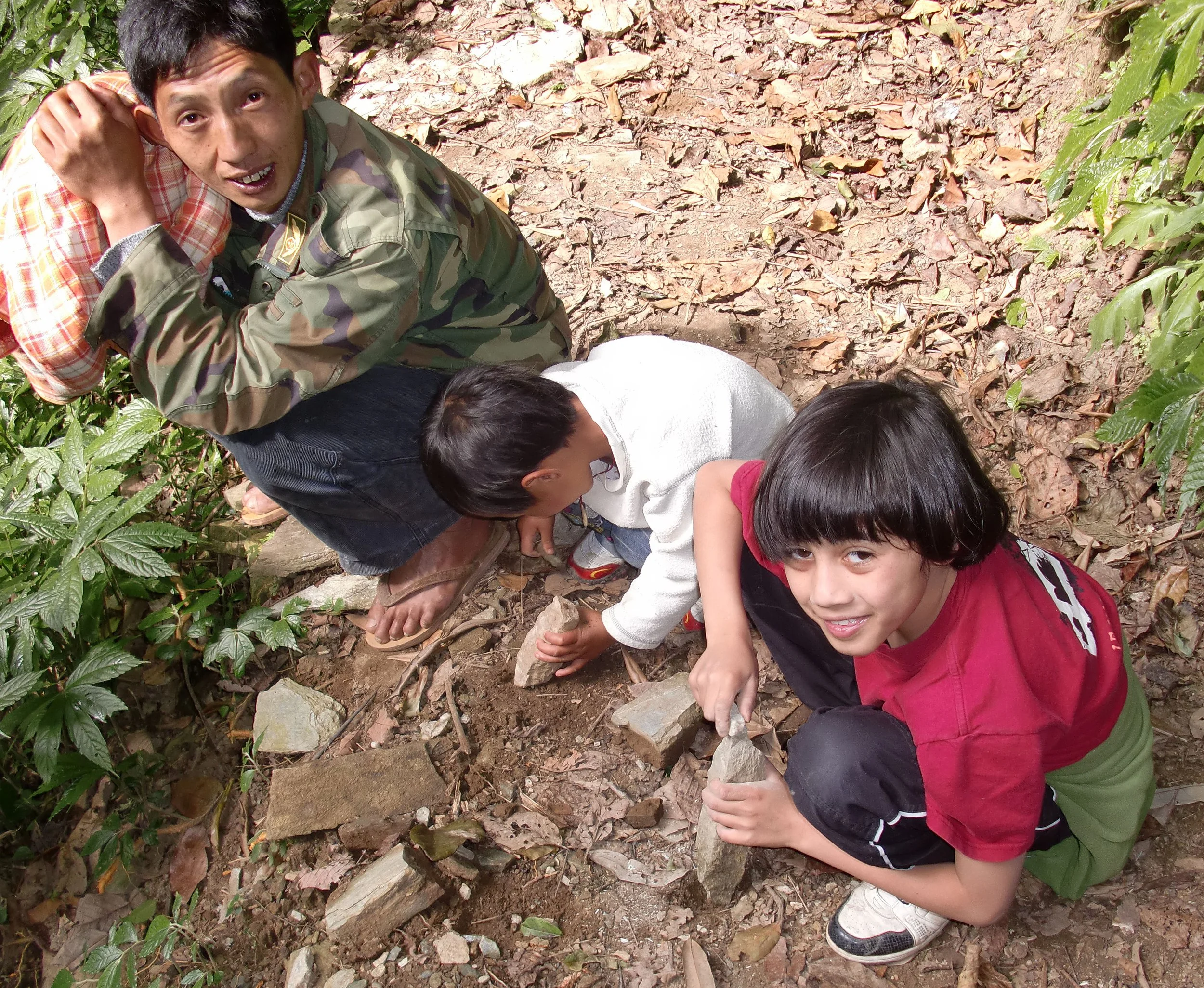YUNNAN - WULIANGSHAN NATURE RESERVE AND SURROUNDING MOUNTAINS (4).JPG