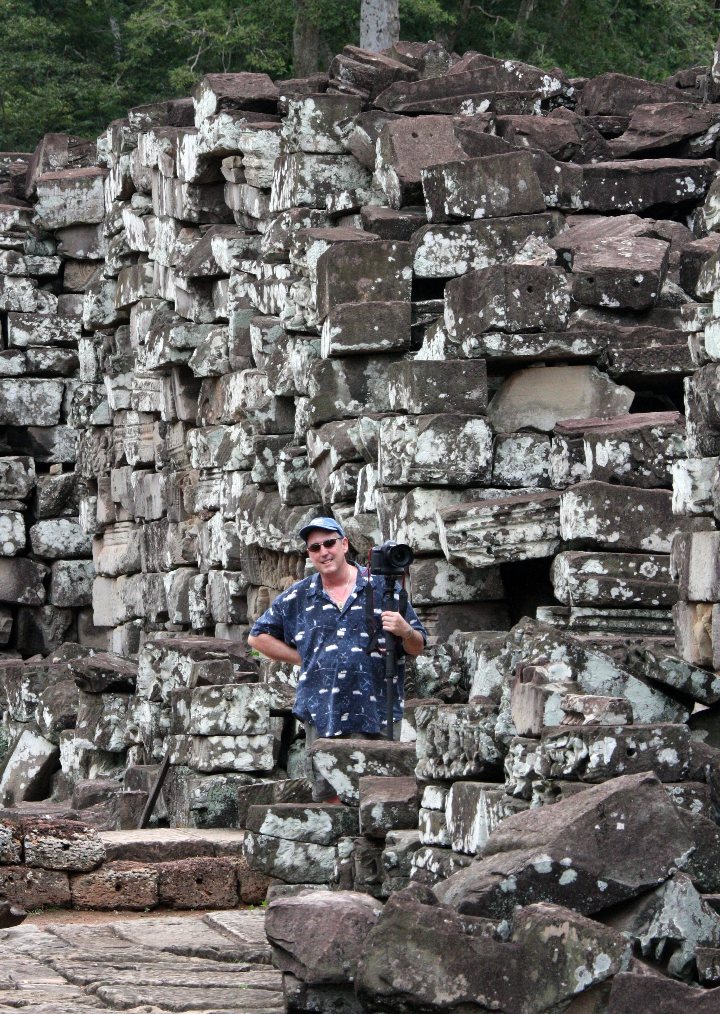 BAYON TEMPLE - CAMBODIA - JULY 2010 (66).JPG