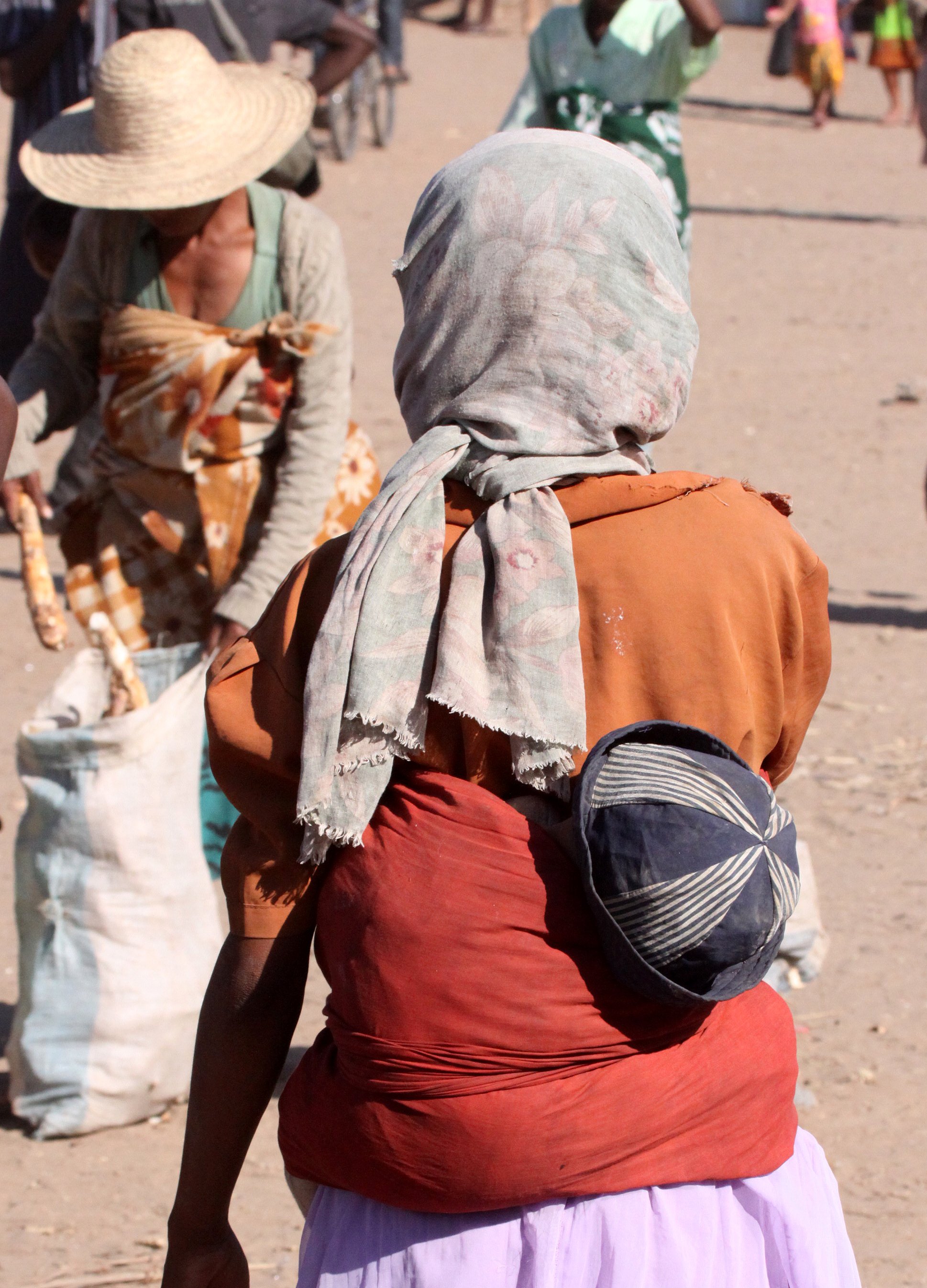 ANTANDROY VILLAGE - MADAGASCAR INDEPENDENCE DAY CELEBRATIONS (70).JPG