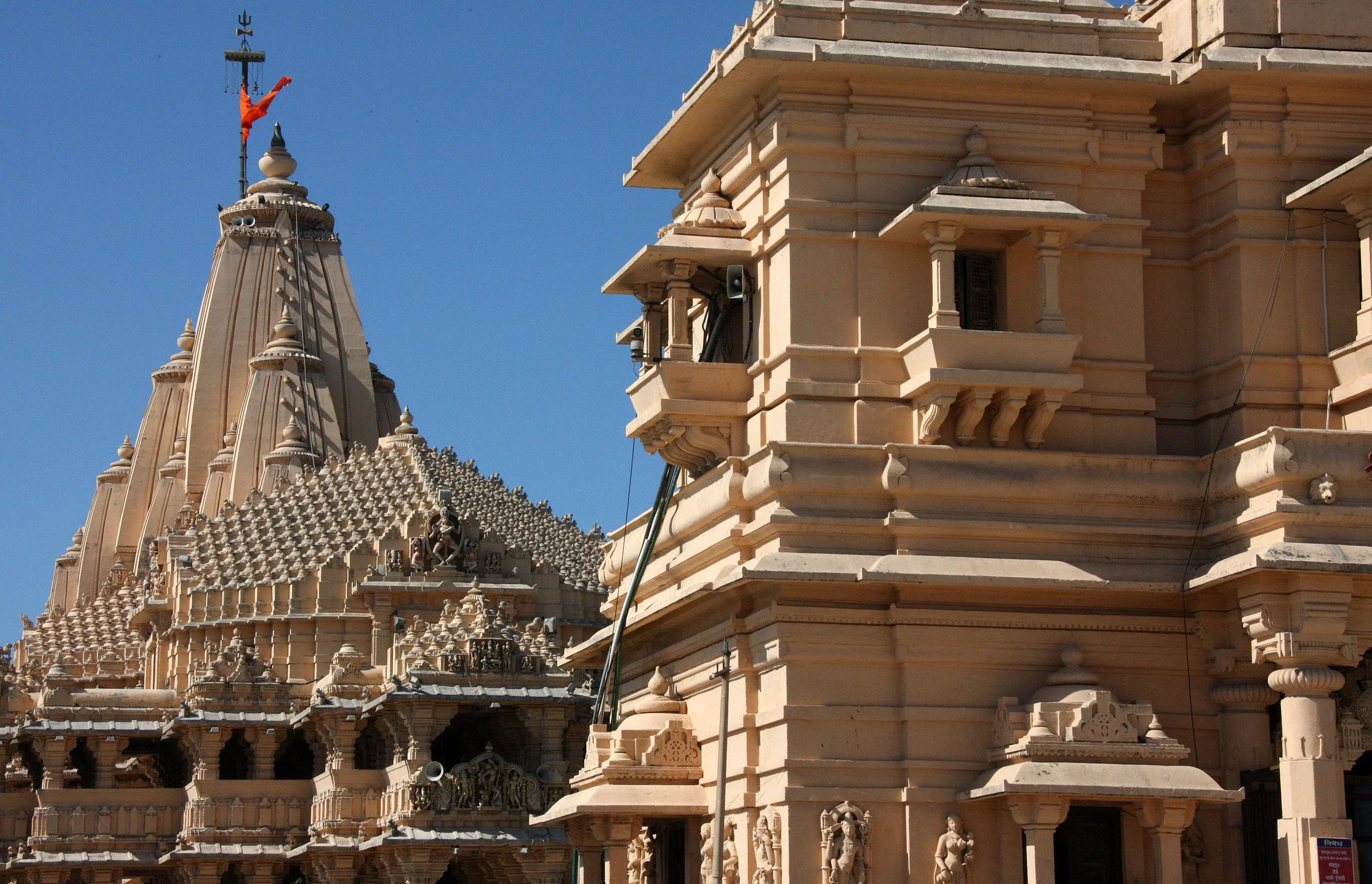 GUJARAT - SOMNATH TEMPLE AND TOWN - INDIA (4).JPG