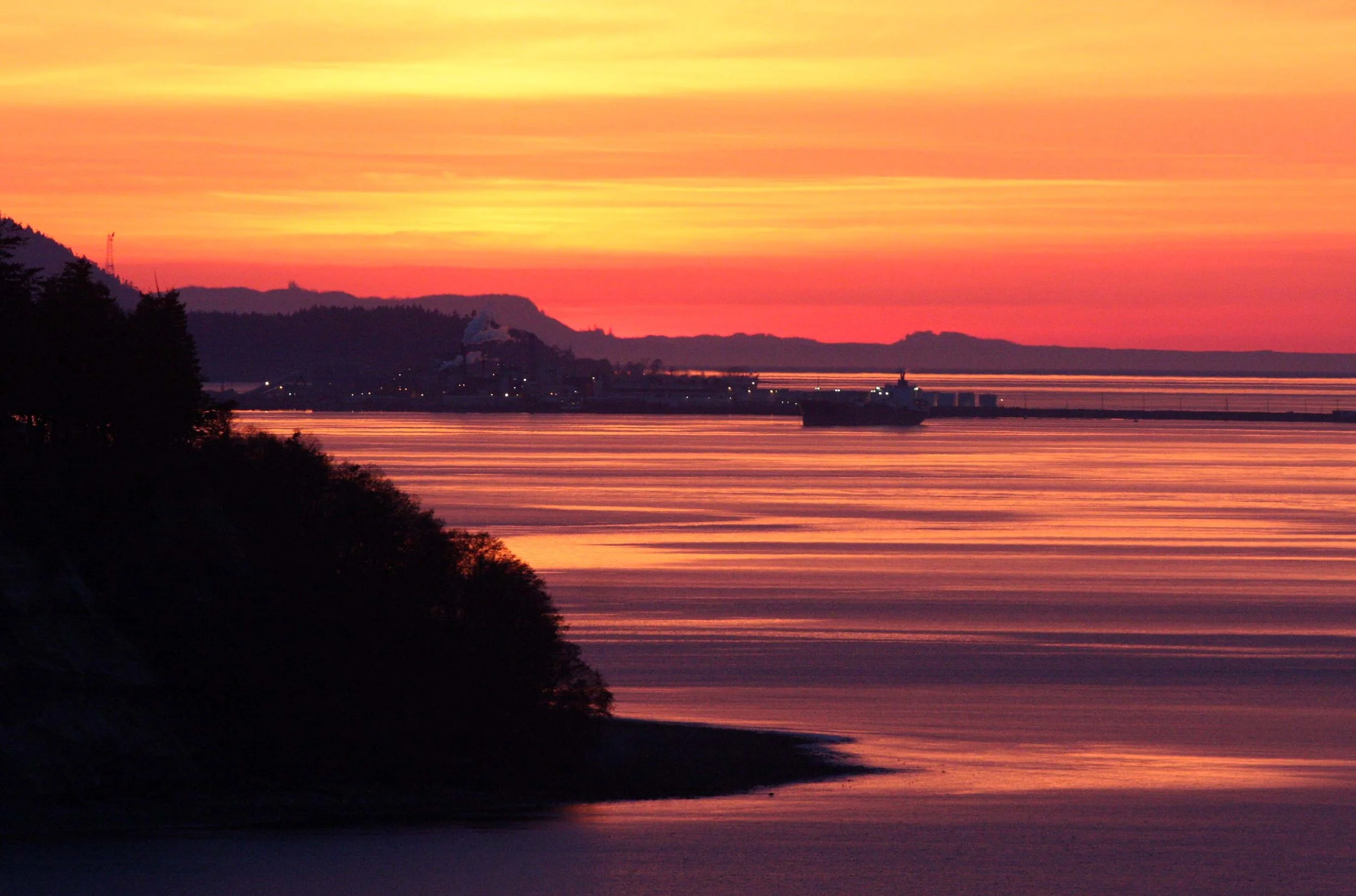 LAKE FARM - SUNSET IN SPRING 2009 (7).JPG