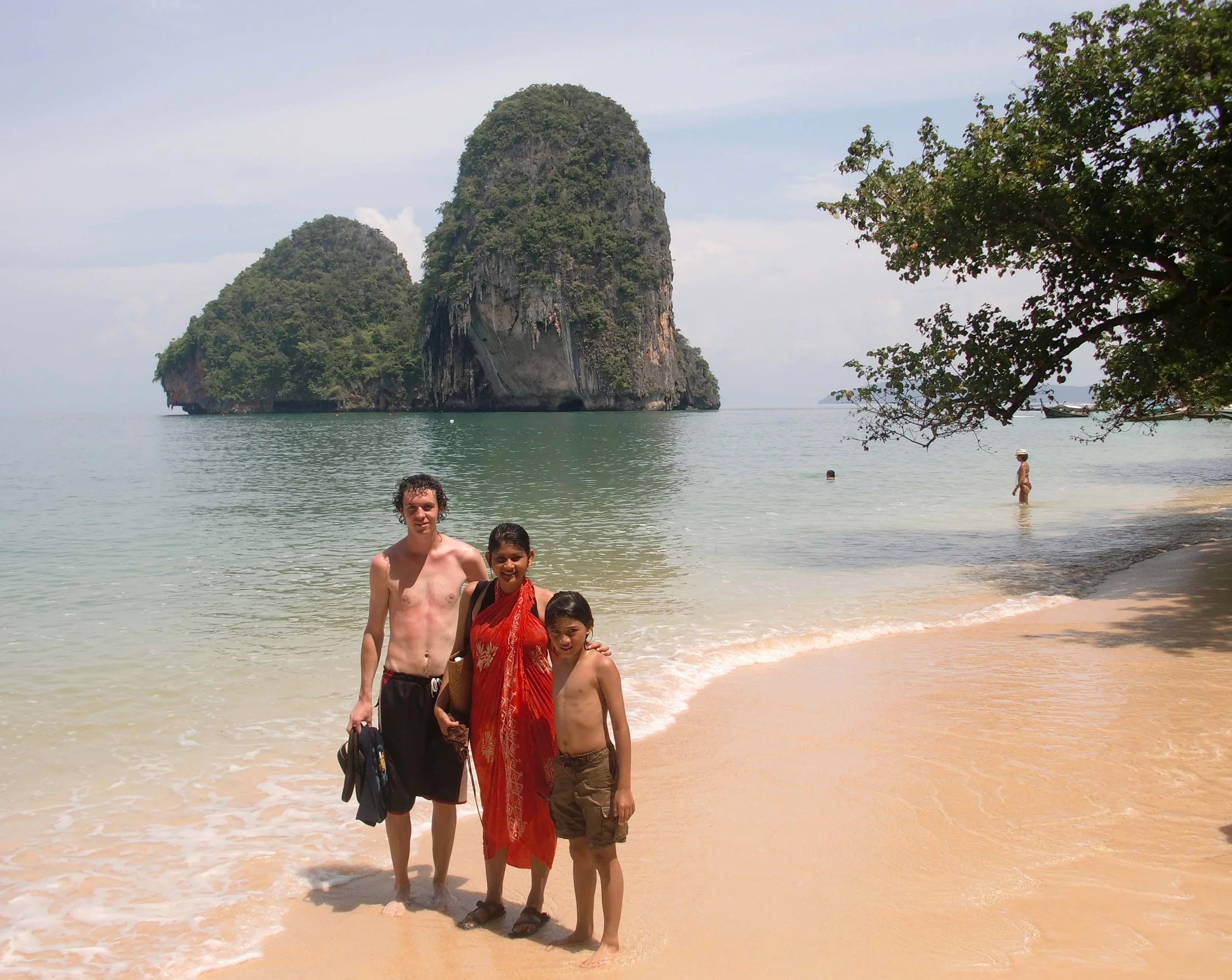 2011 Railey Beach with Phil, Dad & Mom & Family (52).JPG