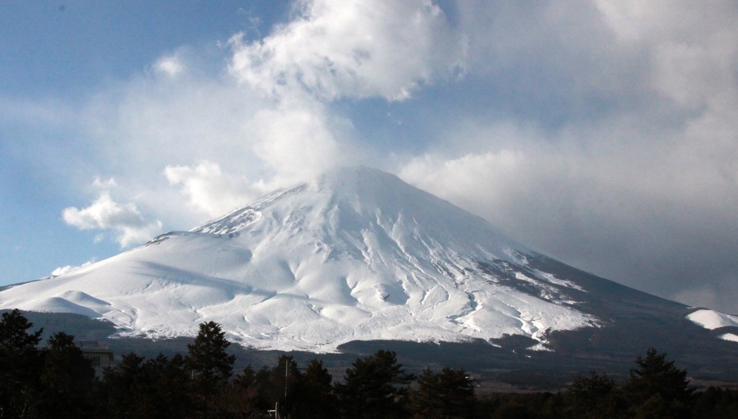 MOUNT FUJI - AS SEEN FROM FUJINOMIYA JAPAN (19).JPG