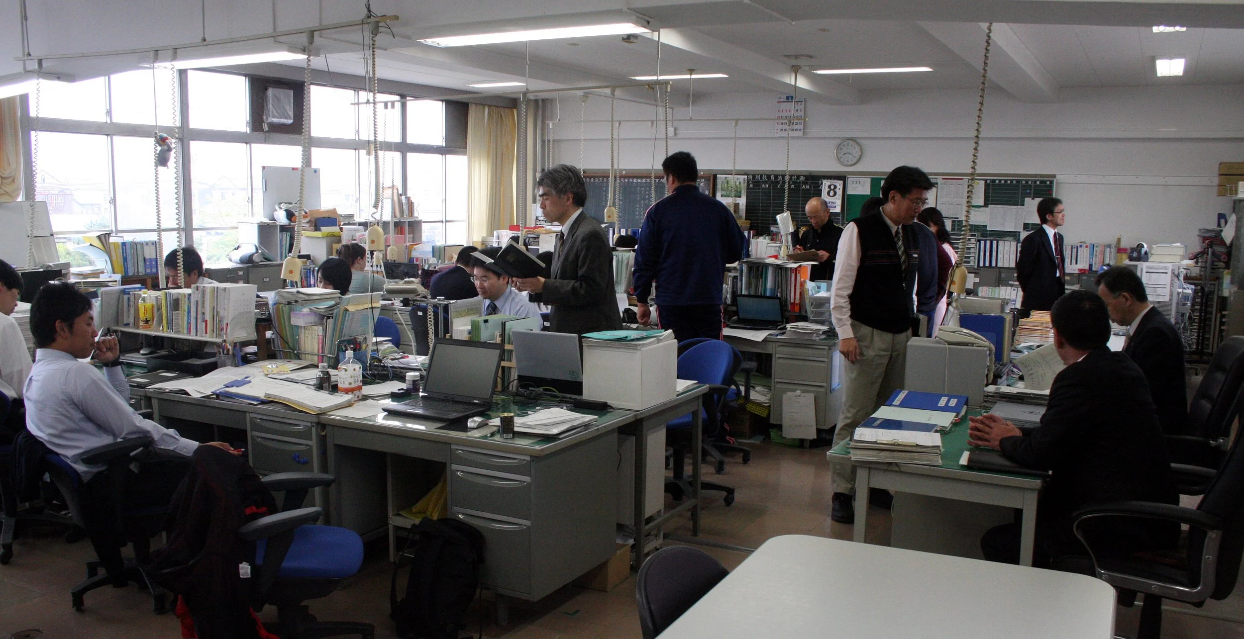 MUTSU - DAY AT TANABU HIGH SCHOOL - MAY 2009.JPG