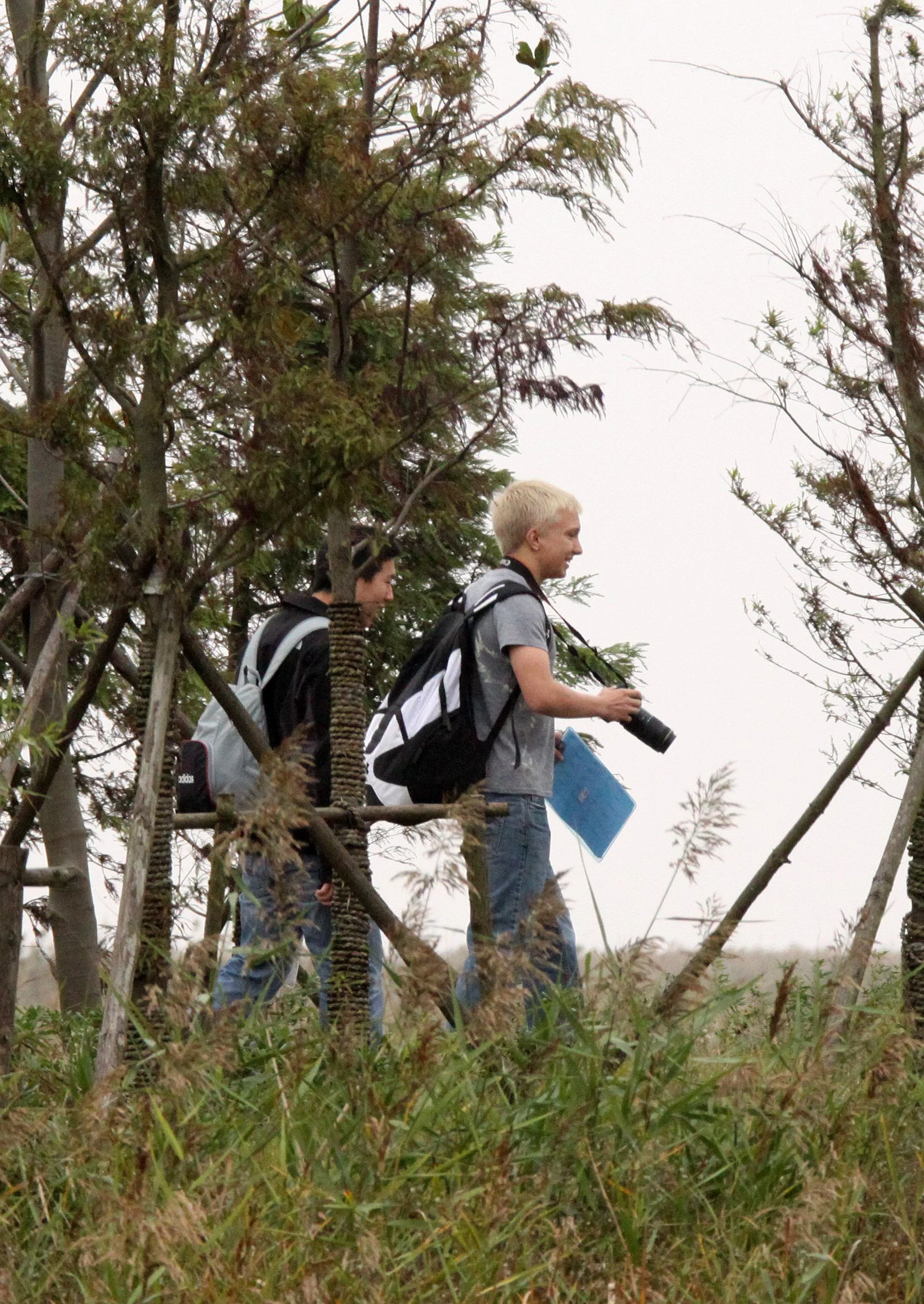 CHONGMING ISLAND DONGTAN WETLANDS RESERVE FIELD TRIP 2011 (12).JPG