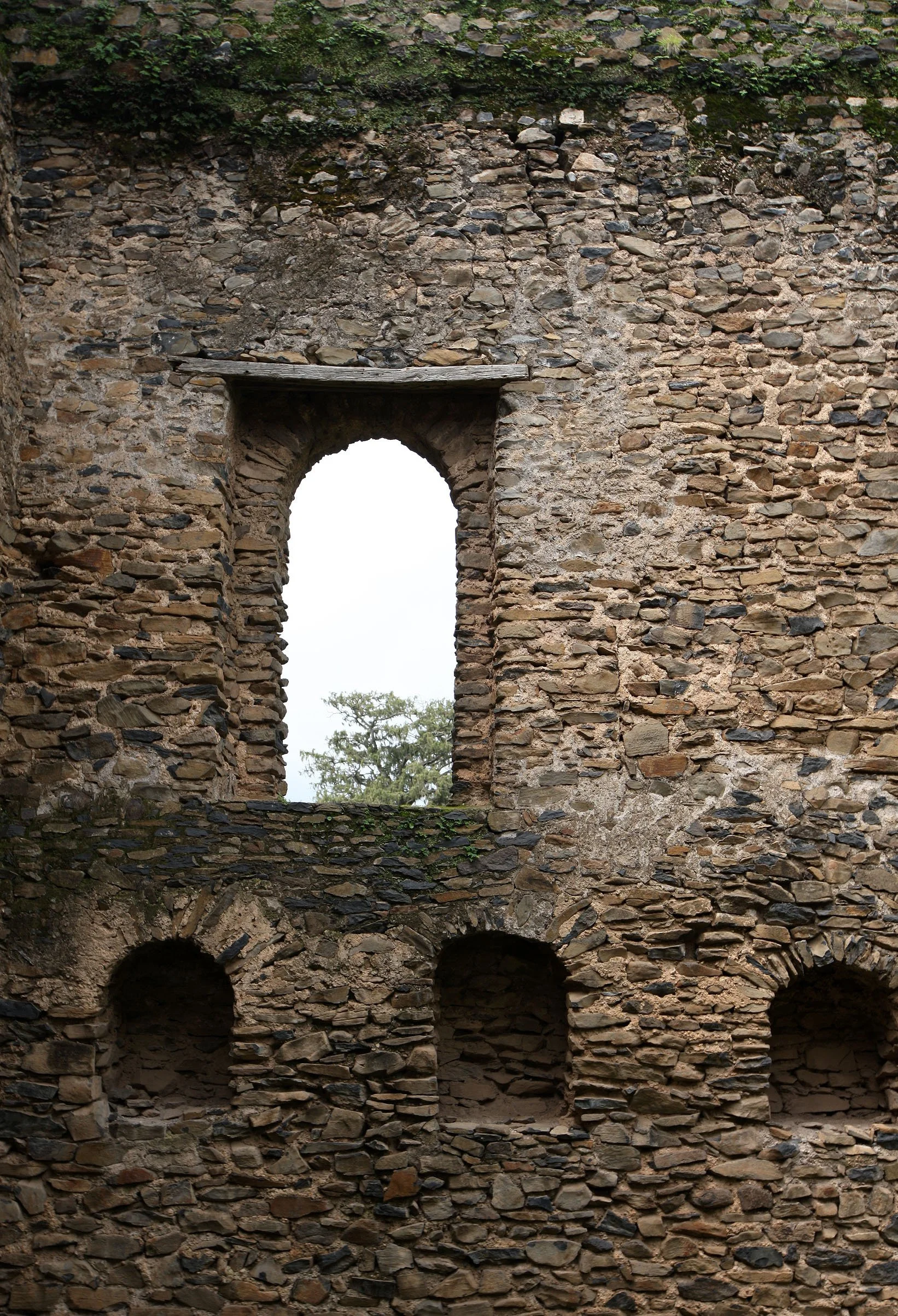 GONDAR ETHIOPIA - GONDAR CASTLE (93).JPG