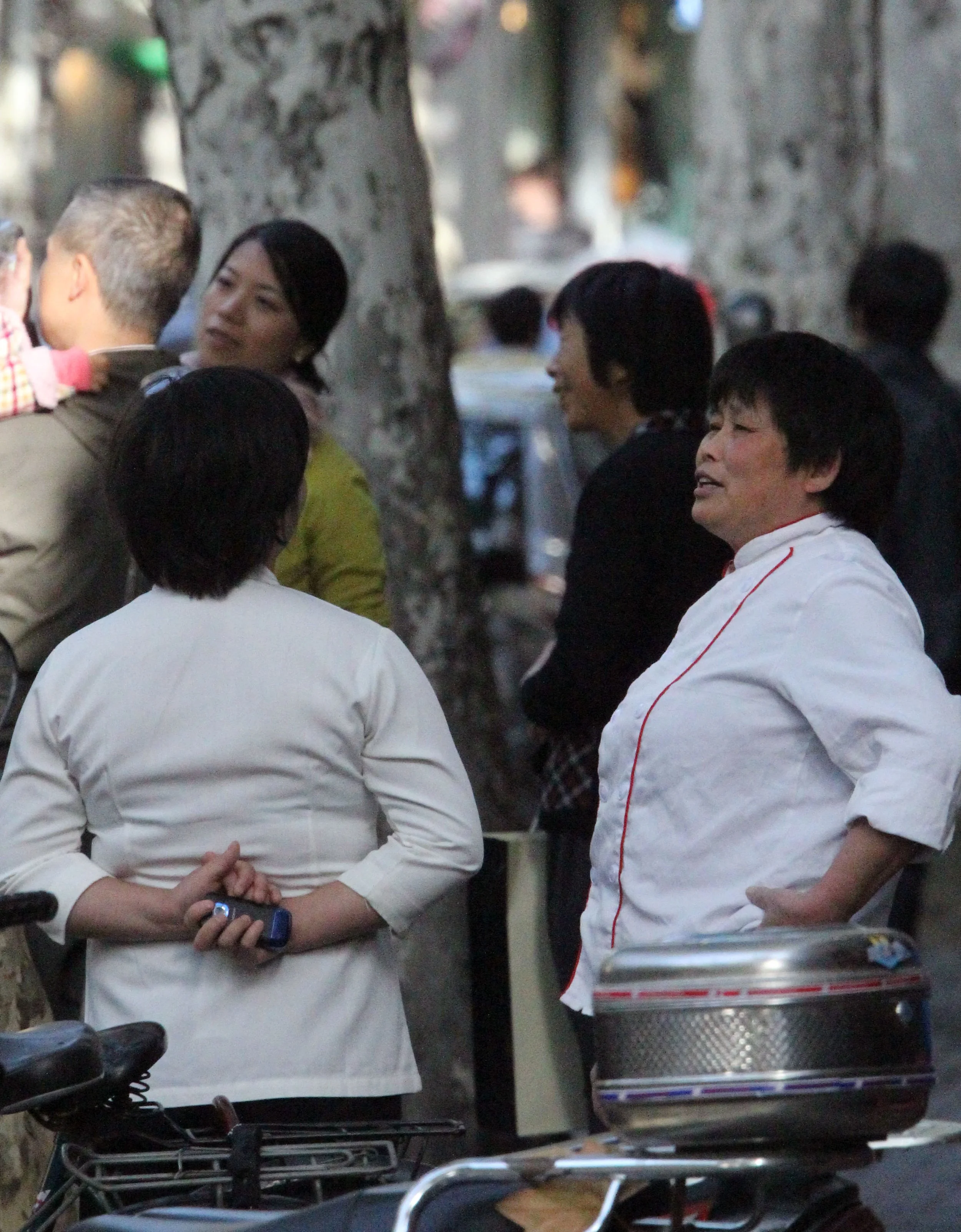 2012-11-3  SHANGHAI HUAIHAI LU ON A SUNDAY AFTERNOON (30).JPG