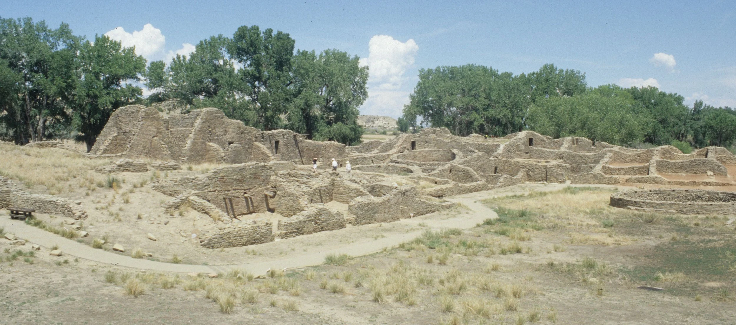 ANASAZILAND - AZTEC RUINS NATIONAL MONUMENT - NEW MEX (2).jpg