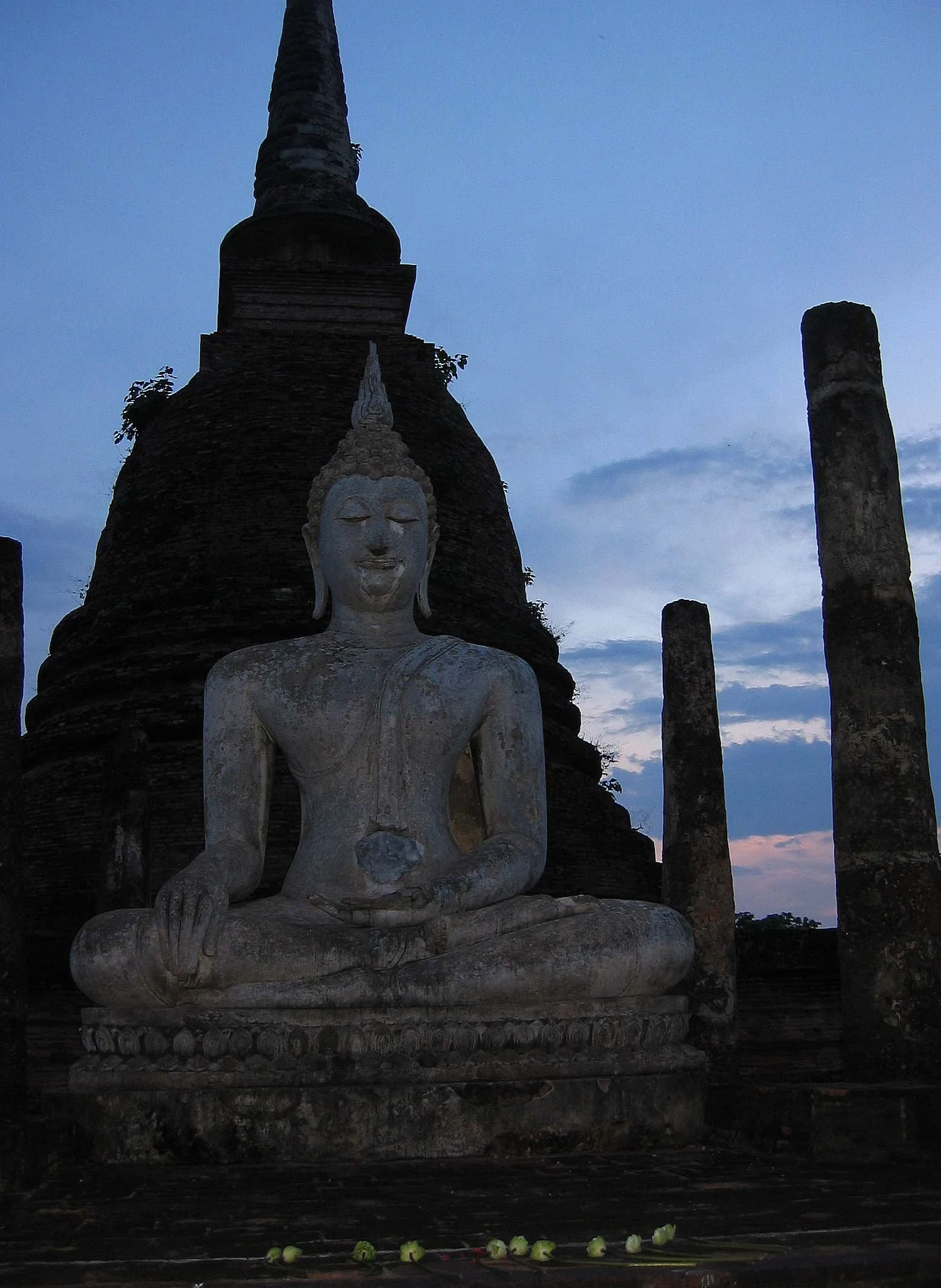 SUKHOTHAI - 2006 (73).jpg