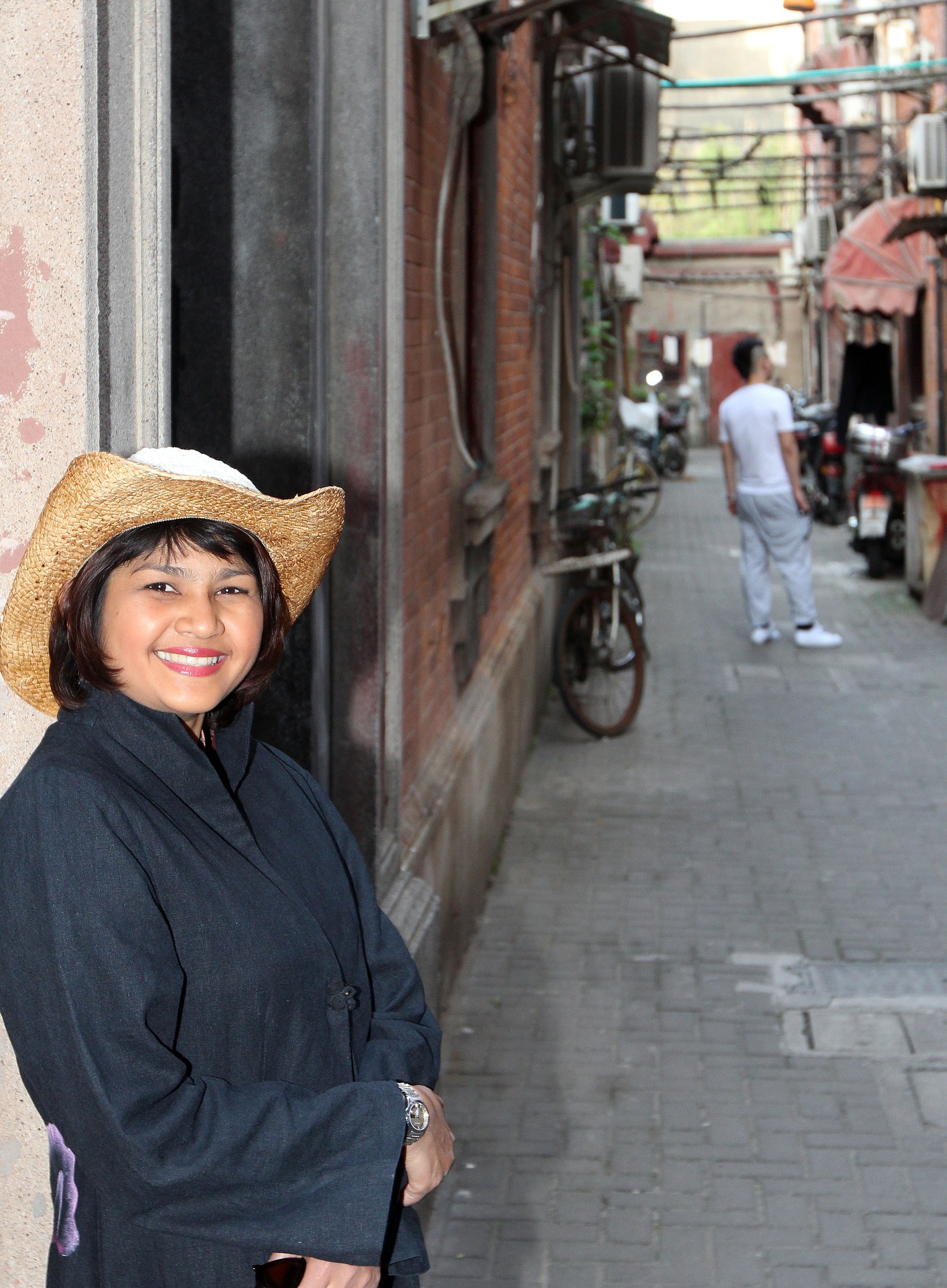 LILONG ALLEYS OFF WEST NANJING ROAD NEAR US CONSULATE - SHANGHAI (81).JPG