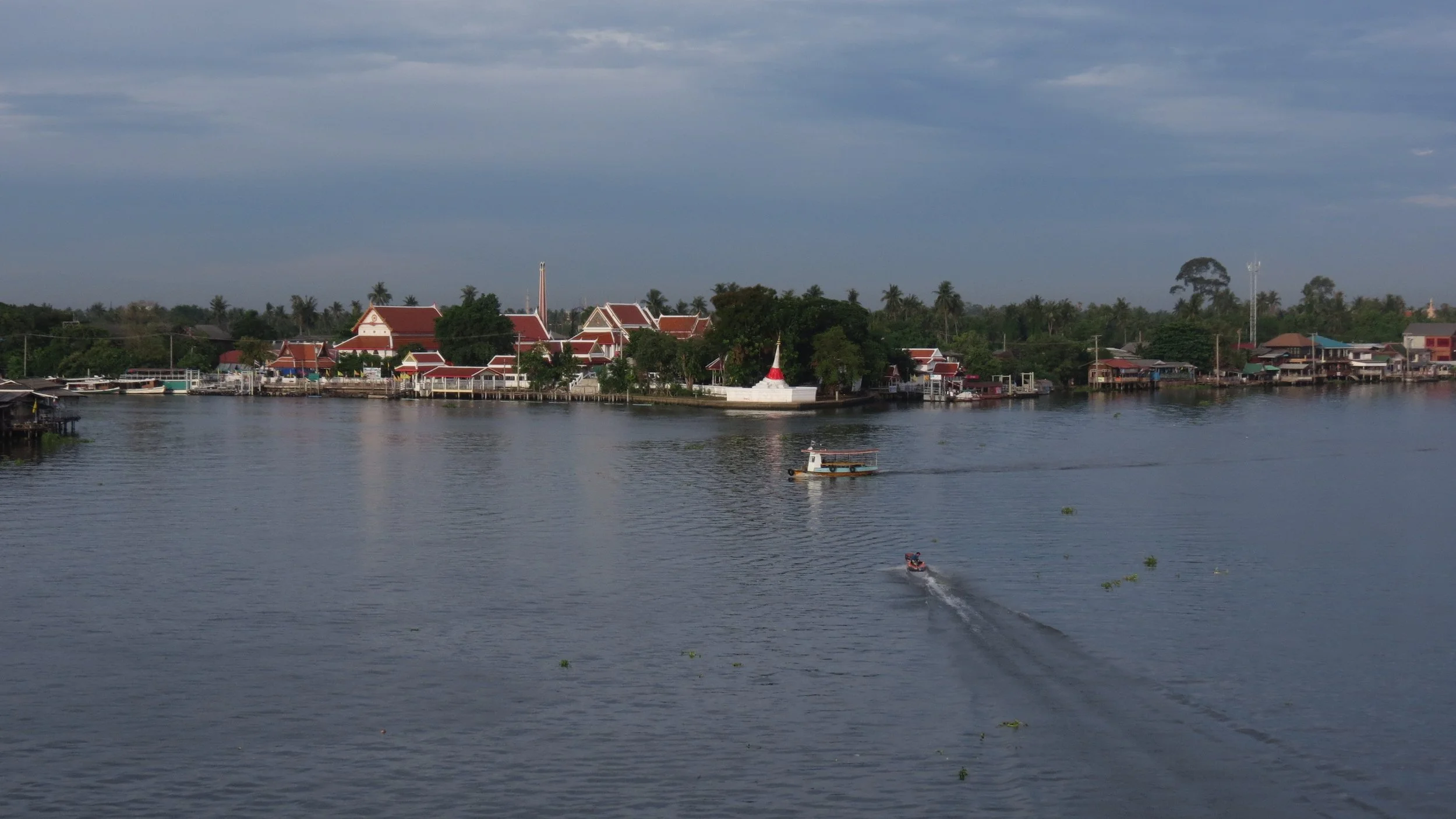 2014 Koh Kret Nonthaburi from Pakkret Bridge (3).JPG