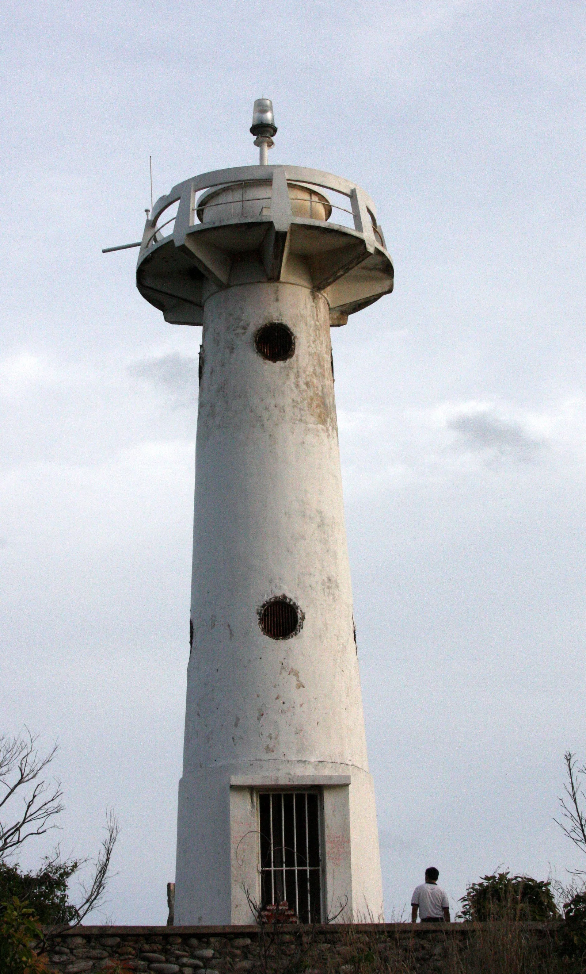 2010-7-9 HANGING IN KOH LANTA THAILAND (11).JPG