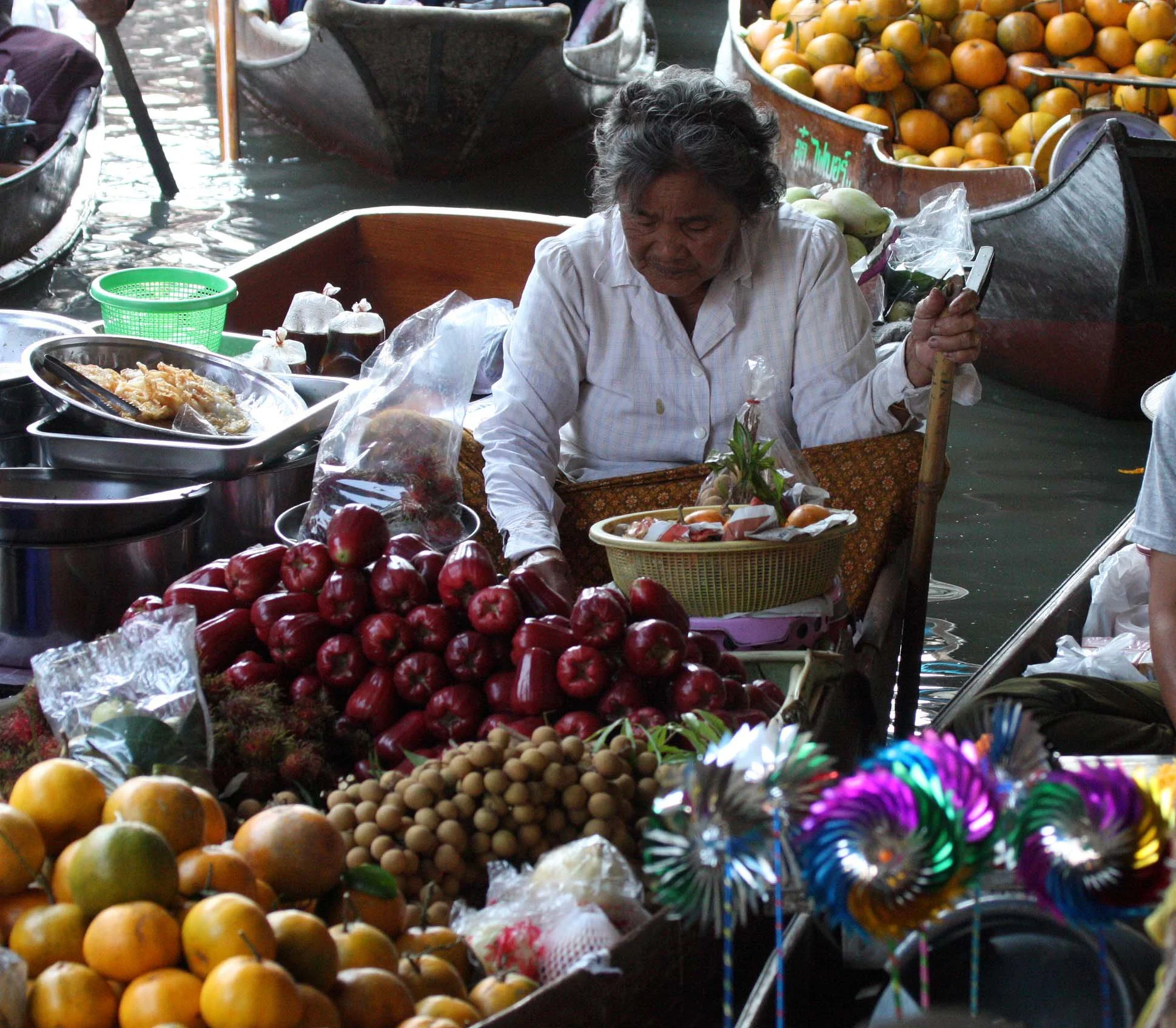 2008 Damnoen Saduak Floating Market Day Trip (125).JPG