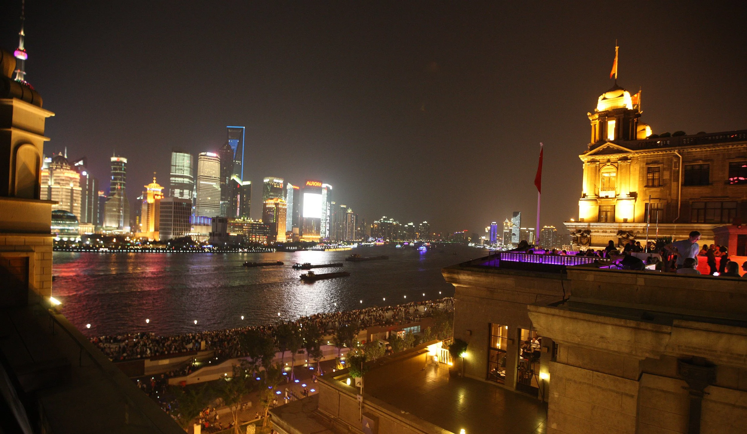 2011-4-29 NIGHT AT SHOOK AT 19 BUND SHANGHAI (242).JPG