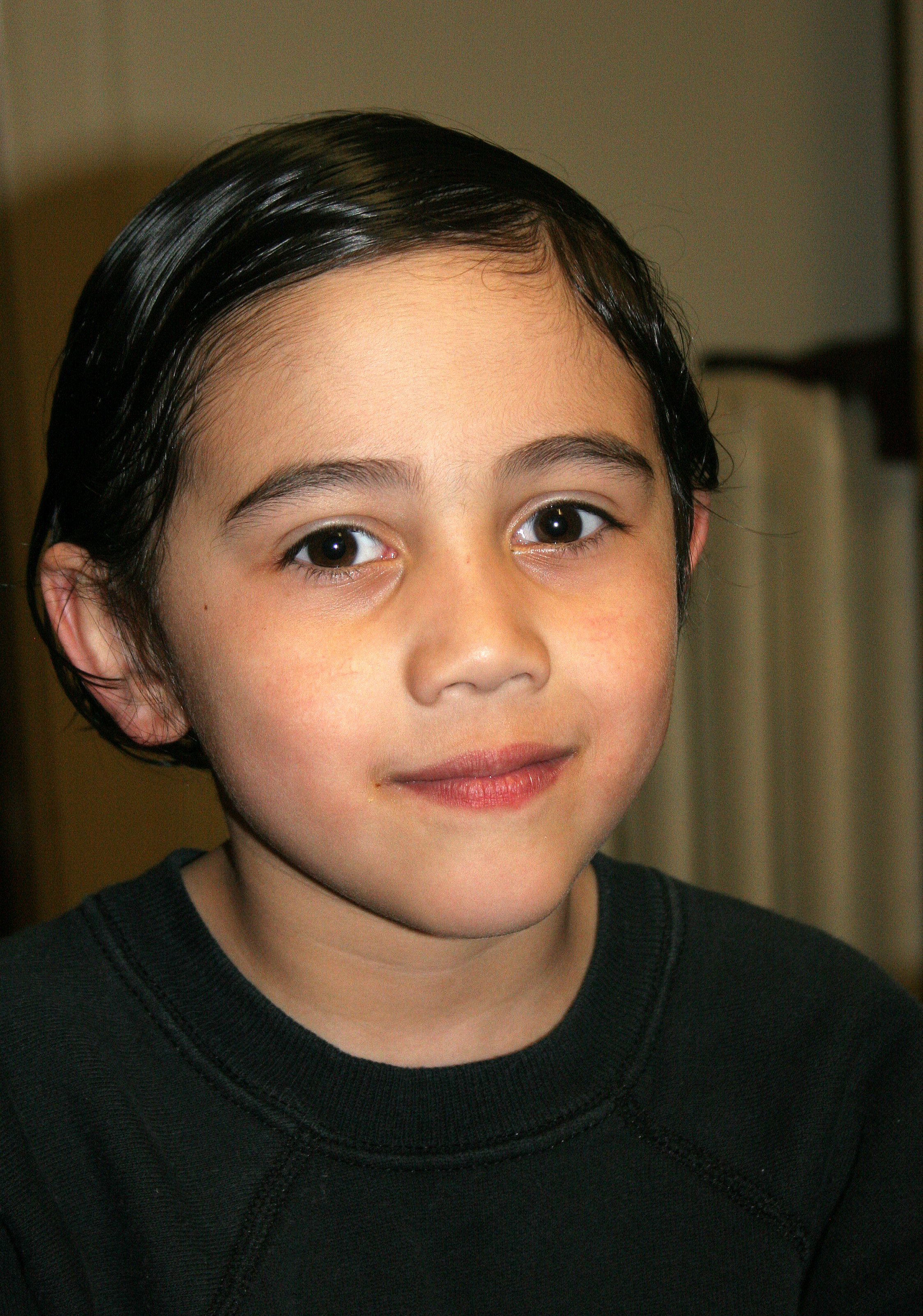 2008-4-2 CHICAGO SPRING TRIP - COKIE POSING (11).JPG