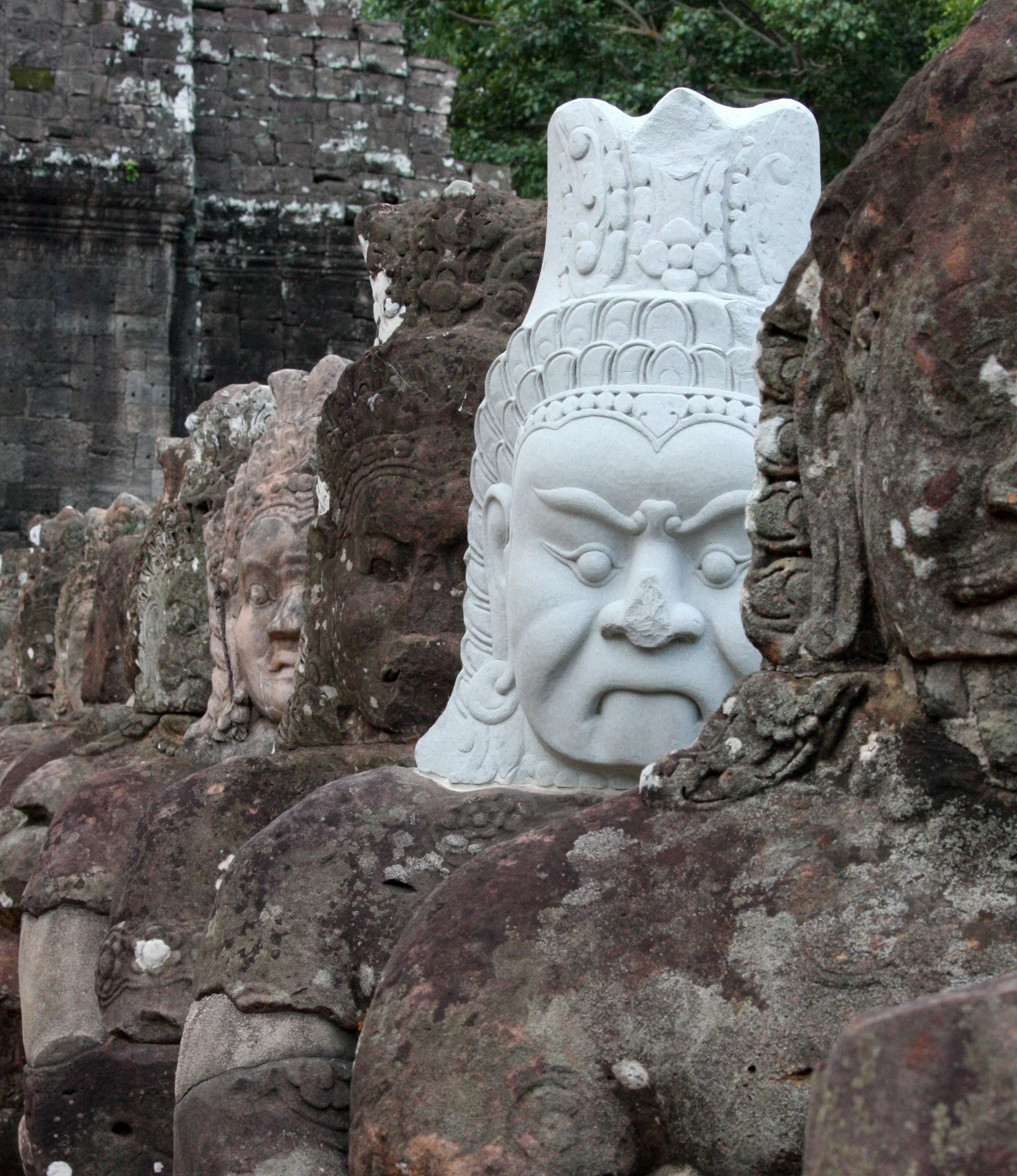 BAYON TEMPLE - CAMBODIA - JULY 2010 (69).JPG
