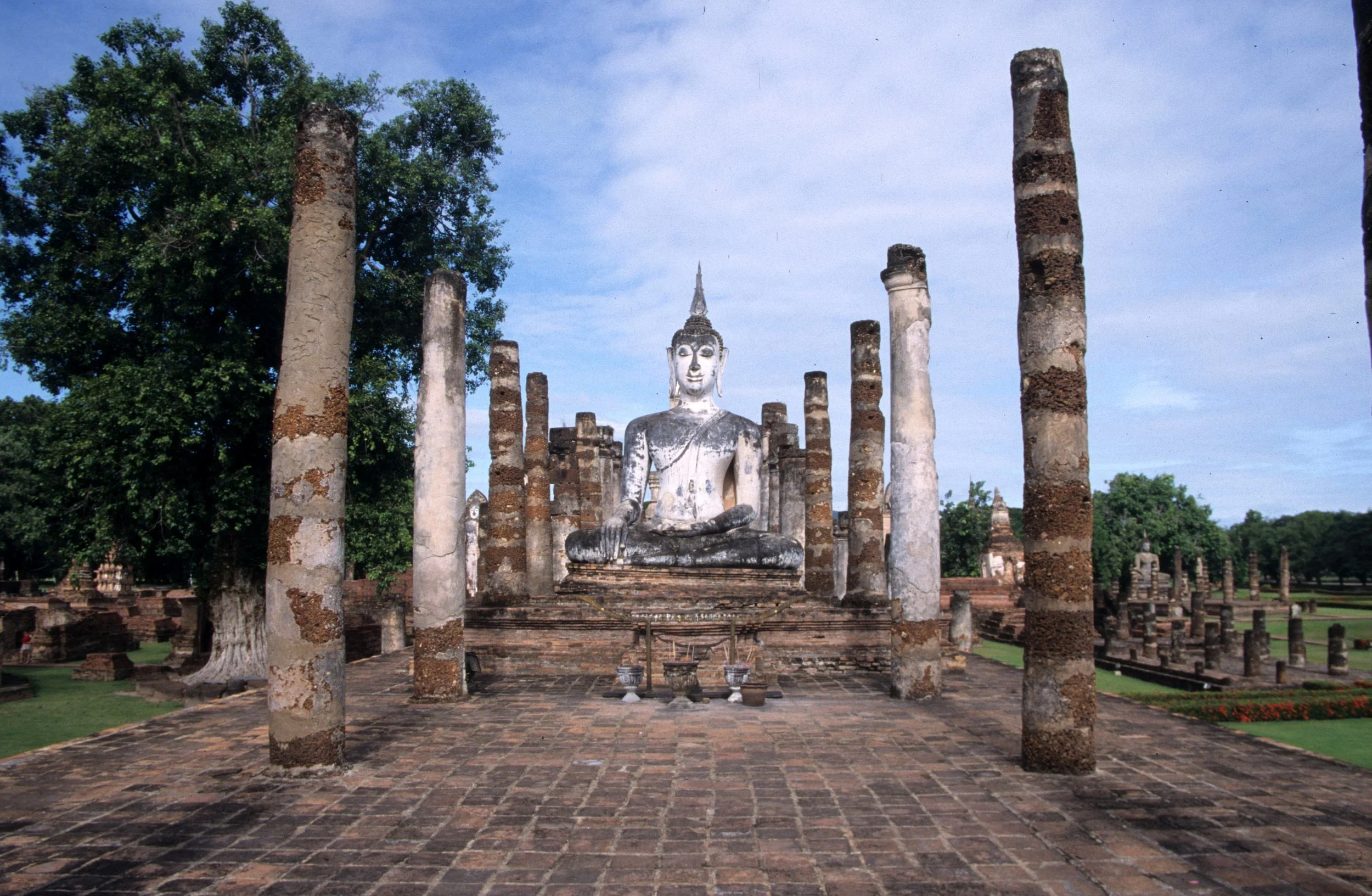 SUKHOTHAI - STT.jpg