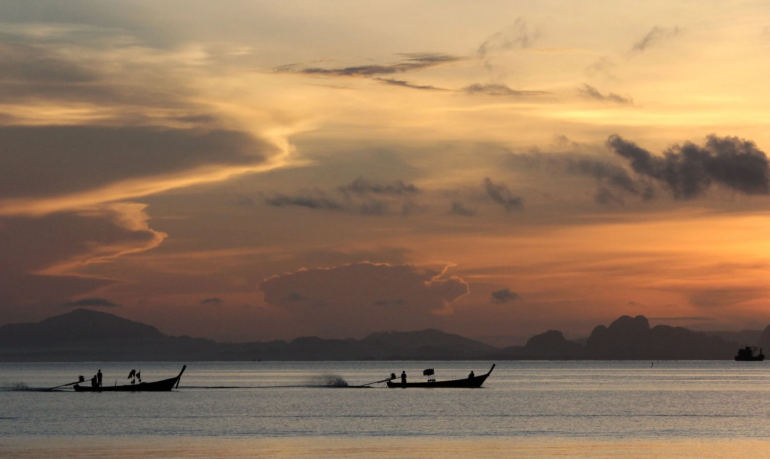 2016 Koh Lanta Landscapes, House Pictures and Family Fun (90).JPG