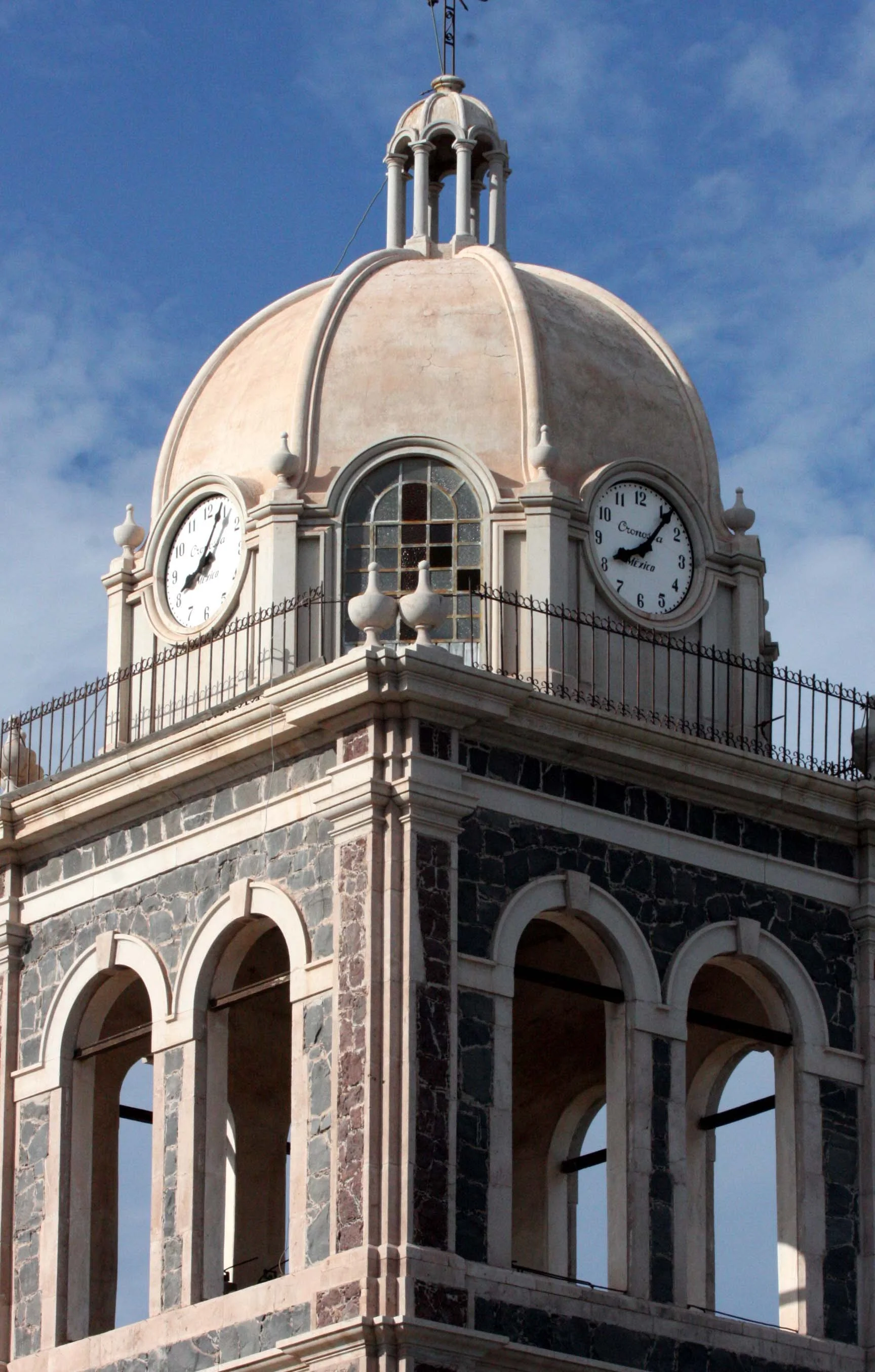LORETO MISSION - BAJA MEXICO.JPG