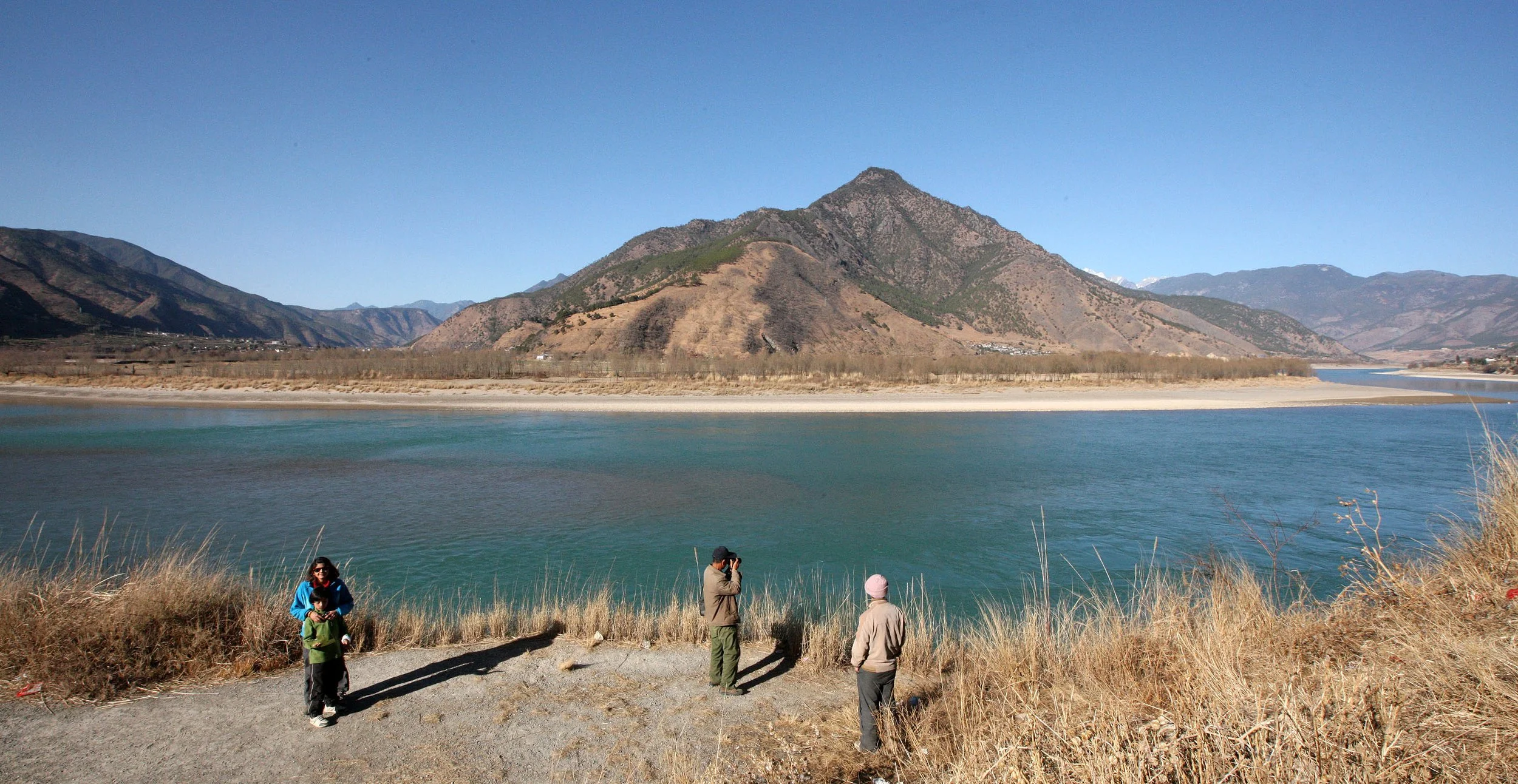 YUNNAN - YANGZTE RIVER FIRST U-TURN (3).JPG