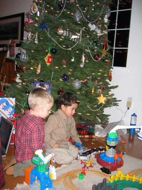 2005-12-25 CHRISTMAS IN PORT ANGELES AND KITSAP.JPG