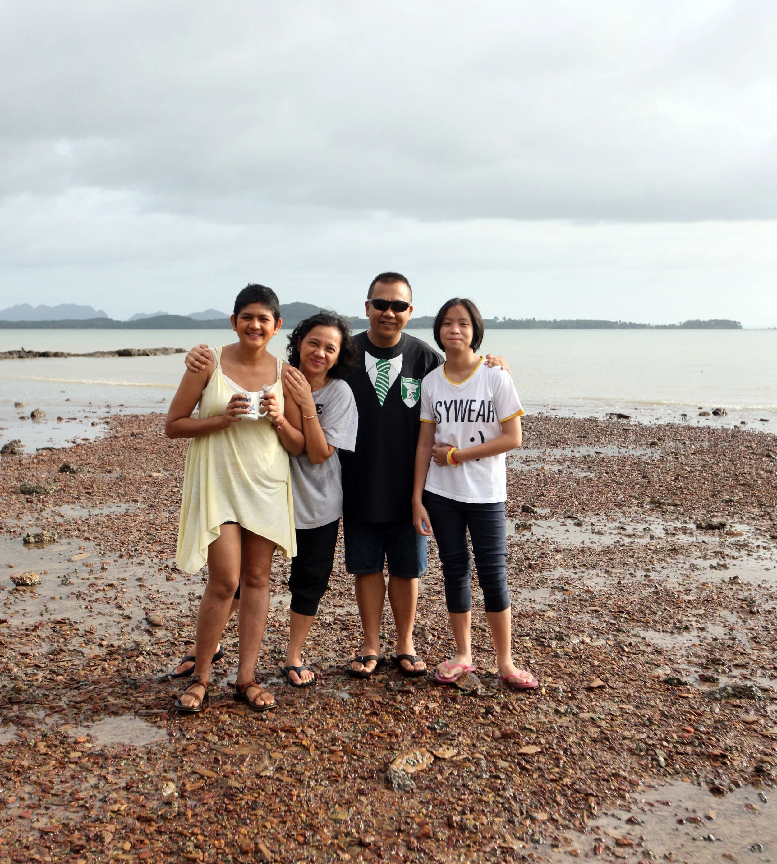 2016 Koh Lanta Spring Break with Family & Guests (104).JPG