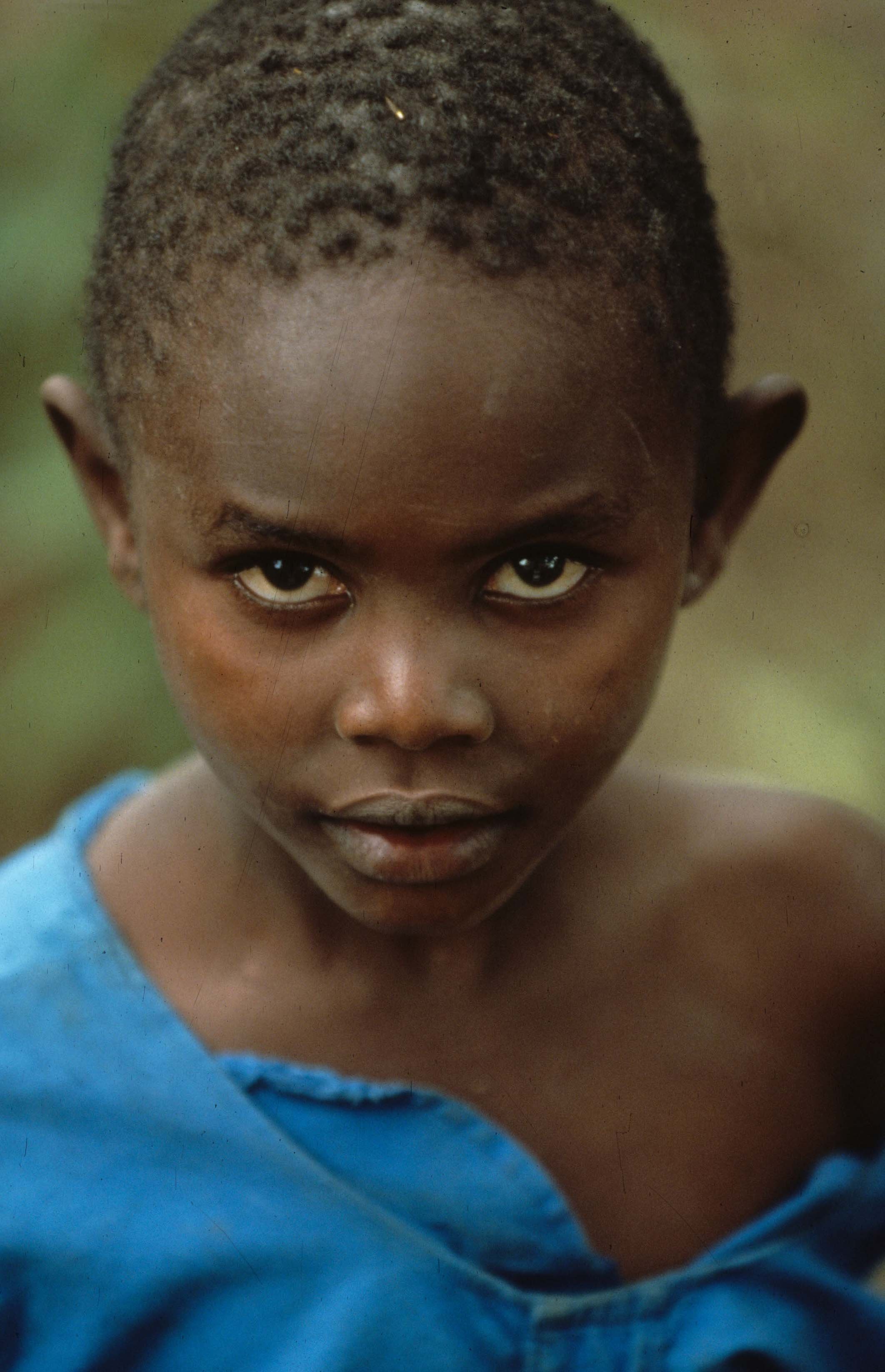 RWANDA - PEOPLE - HUTO ORPHANS P.jpg