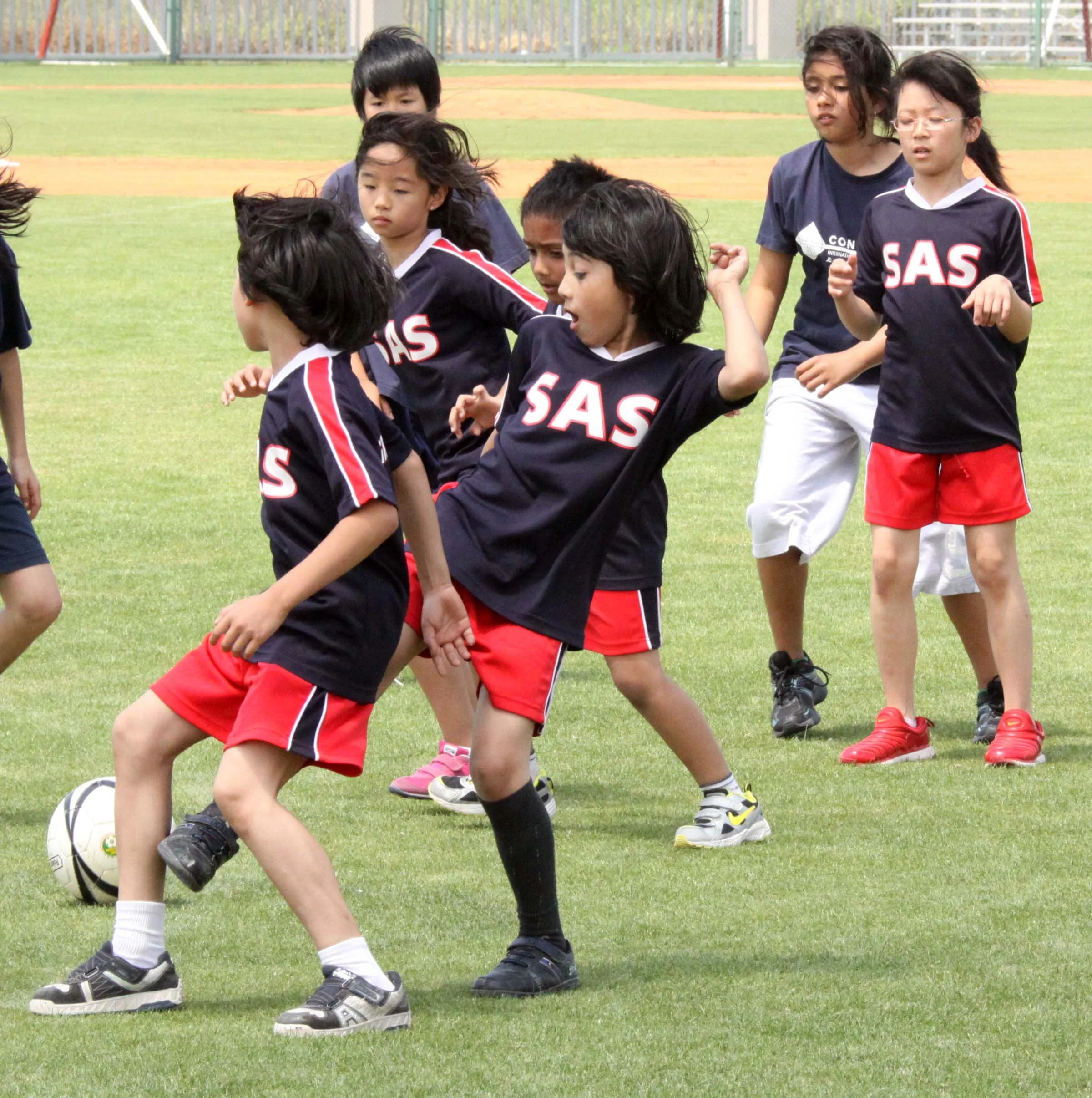 SAS THIRD GRADE SOCCER DAY (69).JPG