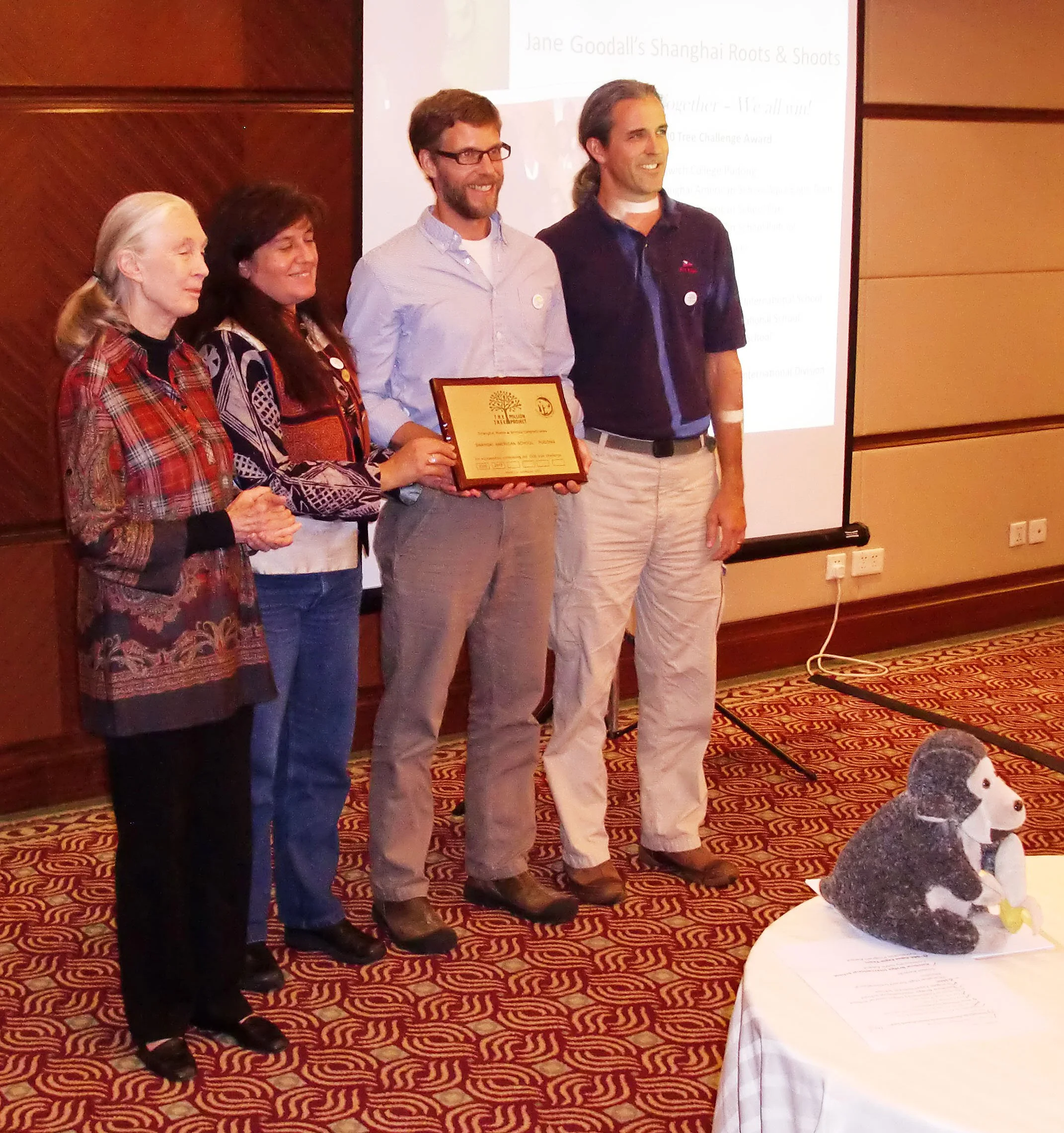 MORNING BRUNCH WITH DR JANE GOODALL - 9-25-2010 (7).JPG