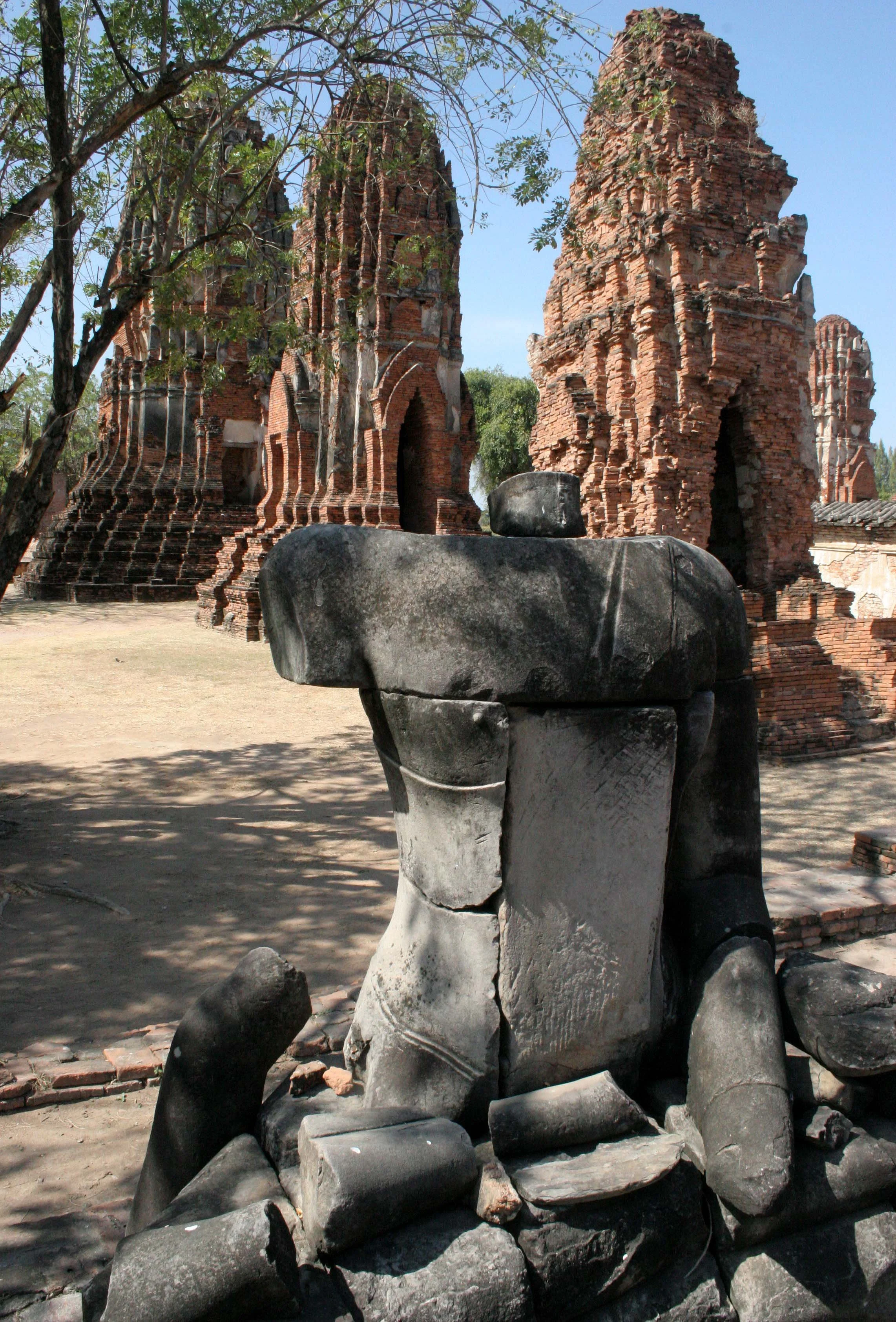 AYUDTHAYA - CHRISTMAS TRIP 2008 (60).JPG