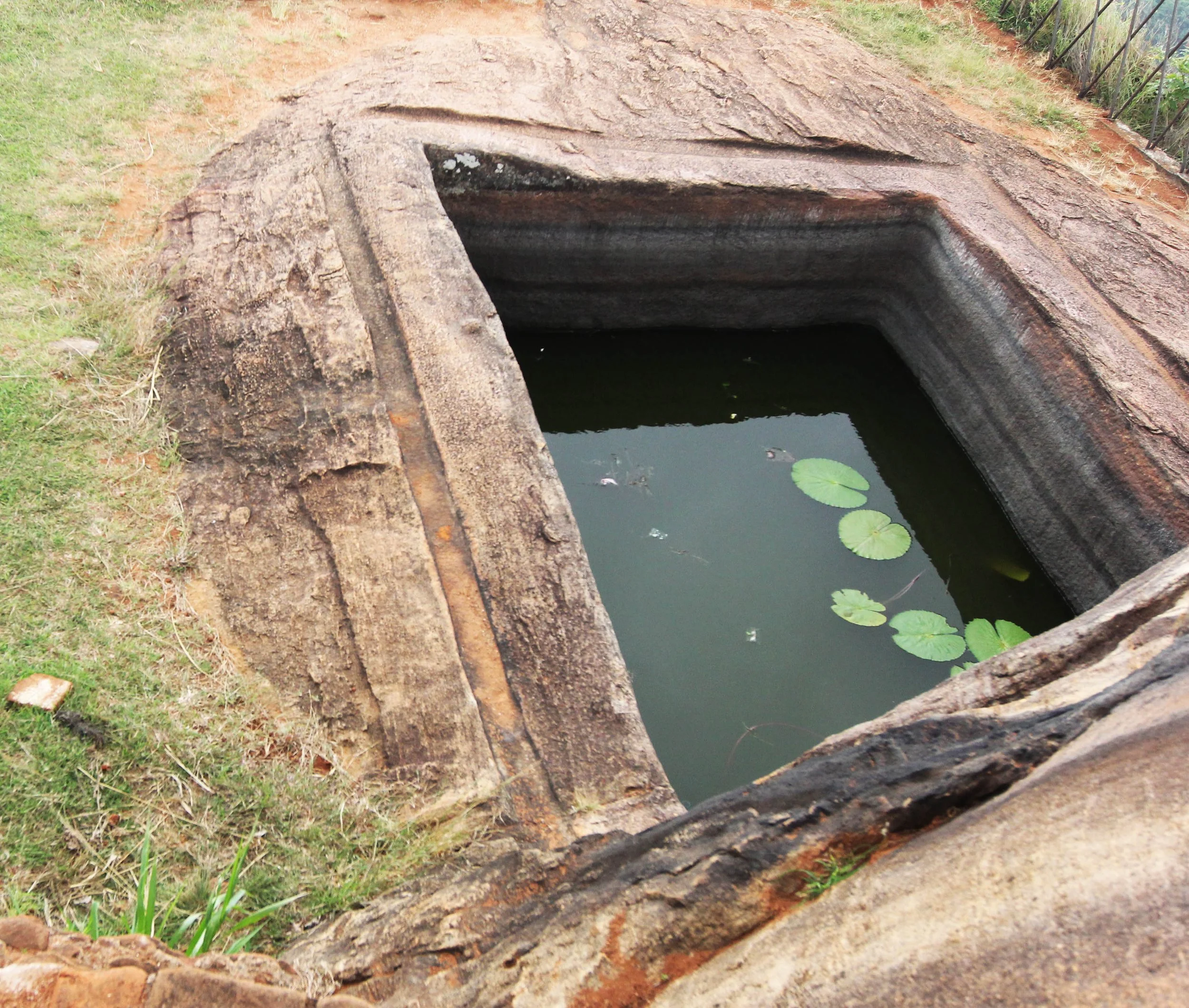 SIRIGIYA FOREST AND FORTRESS AREA SRI LANKA - PHOTO BY SOM SMITH (158).JPG