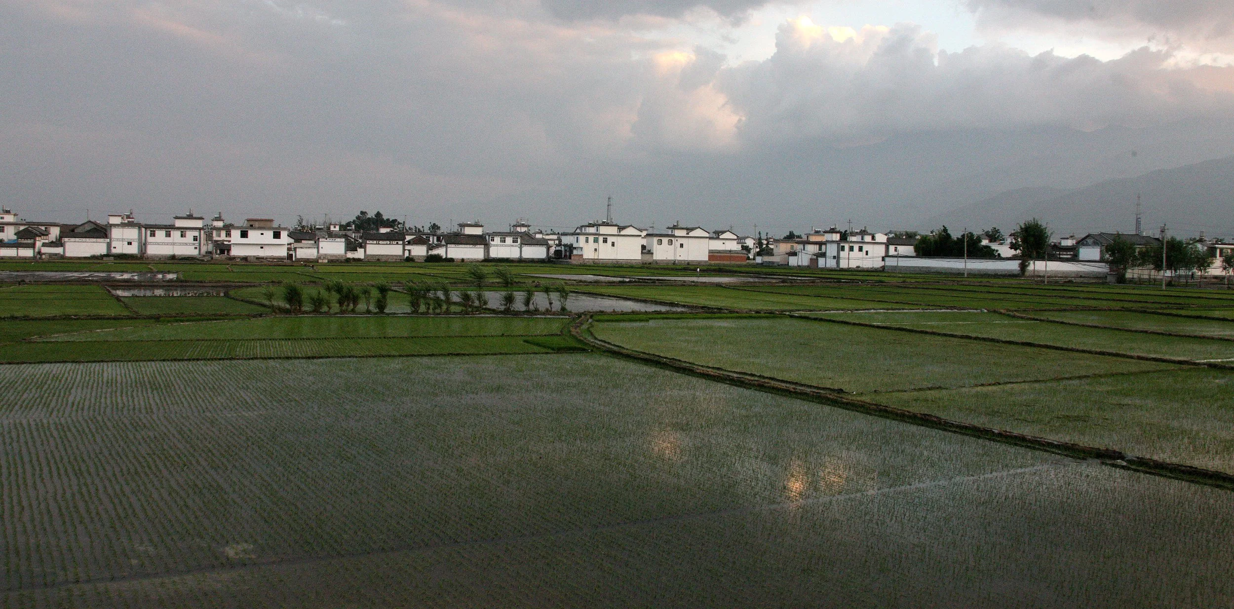 LINDEN CENTER - XIZHOU VILLAGE YUNNAN CHINA (34).JPG