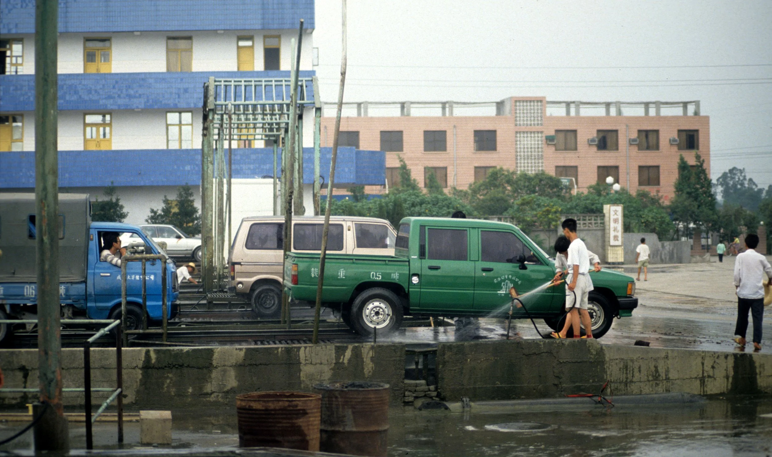 CHENG DU CHINA - 1994 (11).jpg