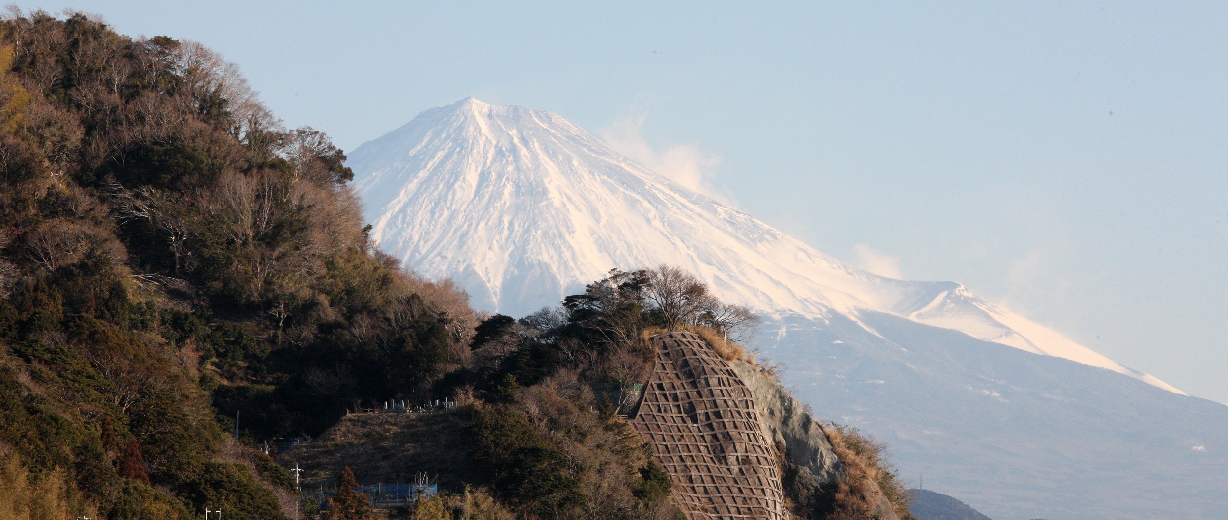 MOUNT FUJU - AS SEEN FROM SHIZUOKA COASTLINE (16).JPG