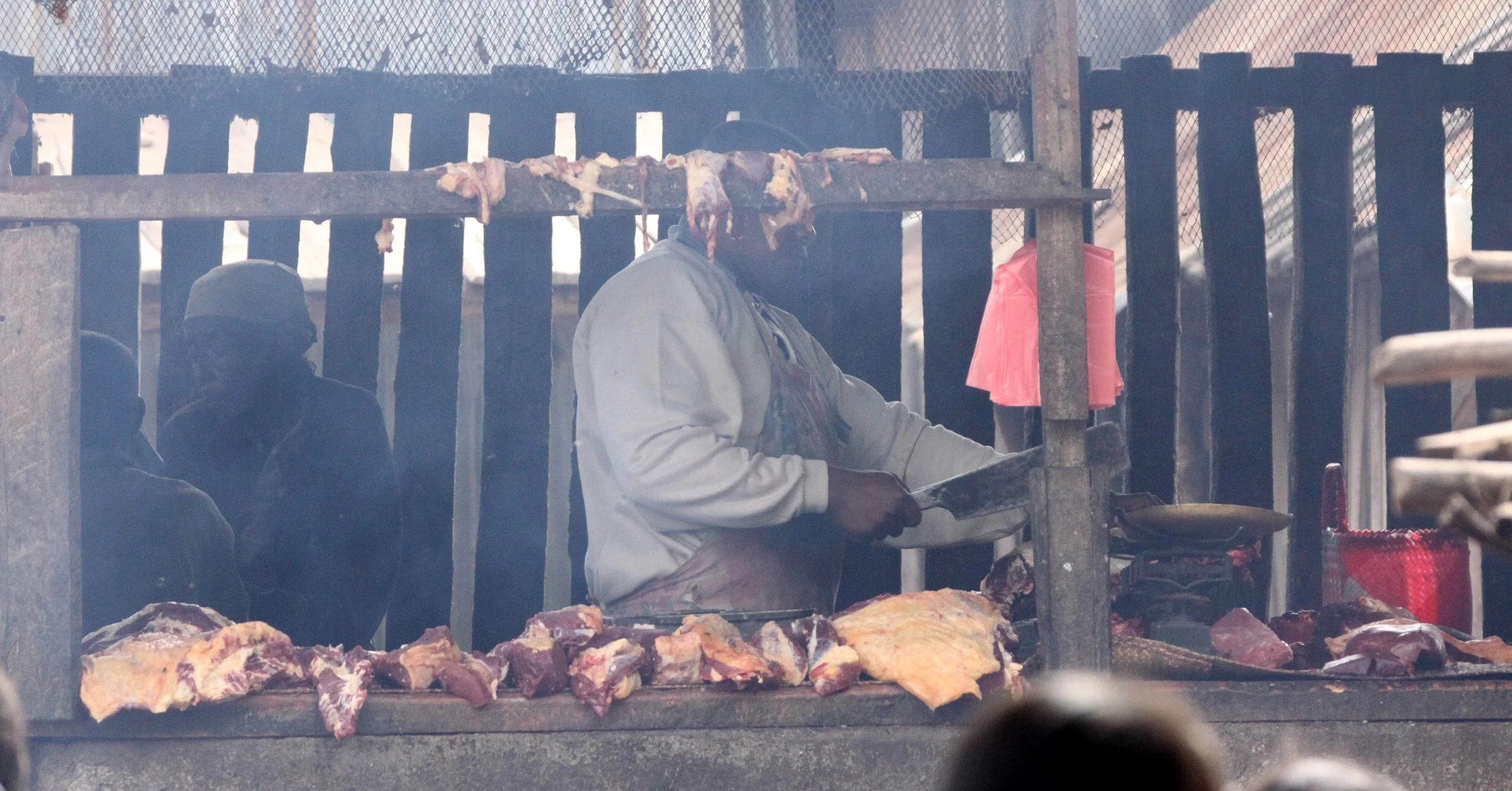 ANTANDROY VILLAGE - ZEBU MARKET DAY (15).JPG