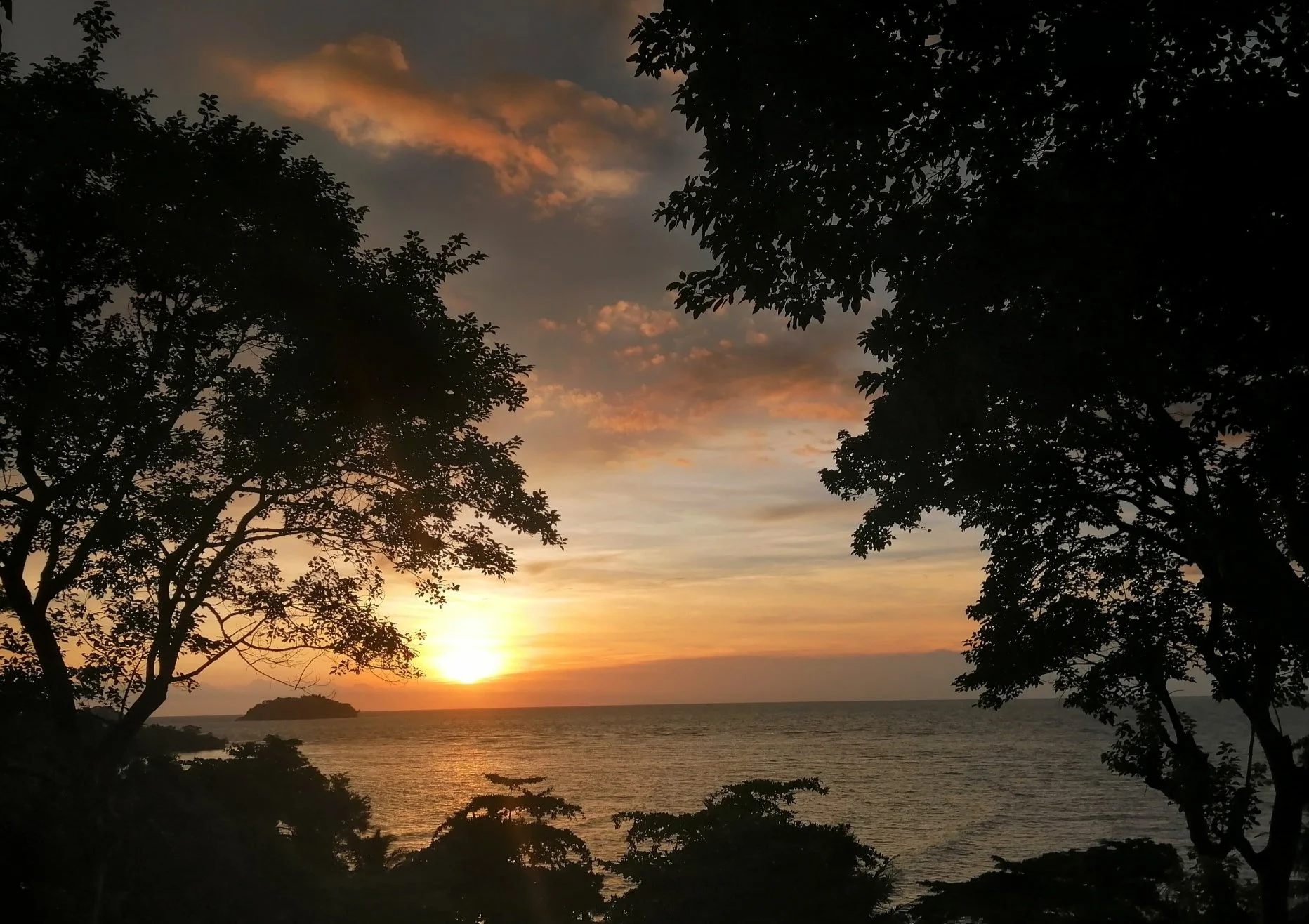 2019 Koh Chang Summer Road Trip (16).jpg