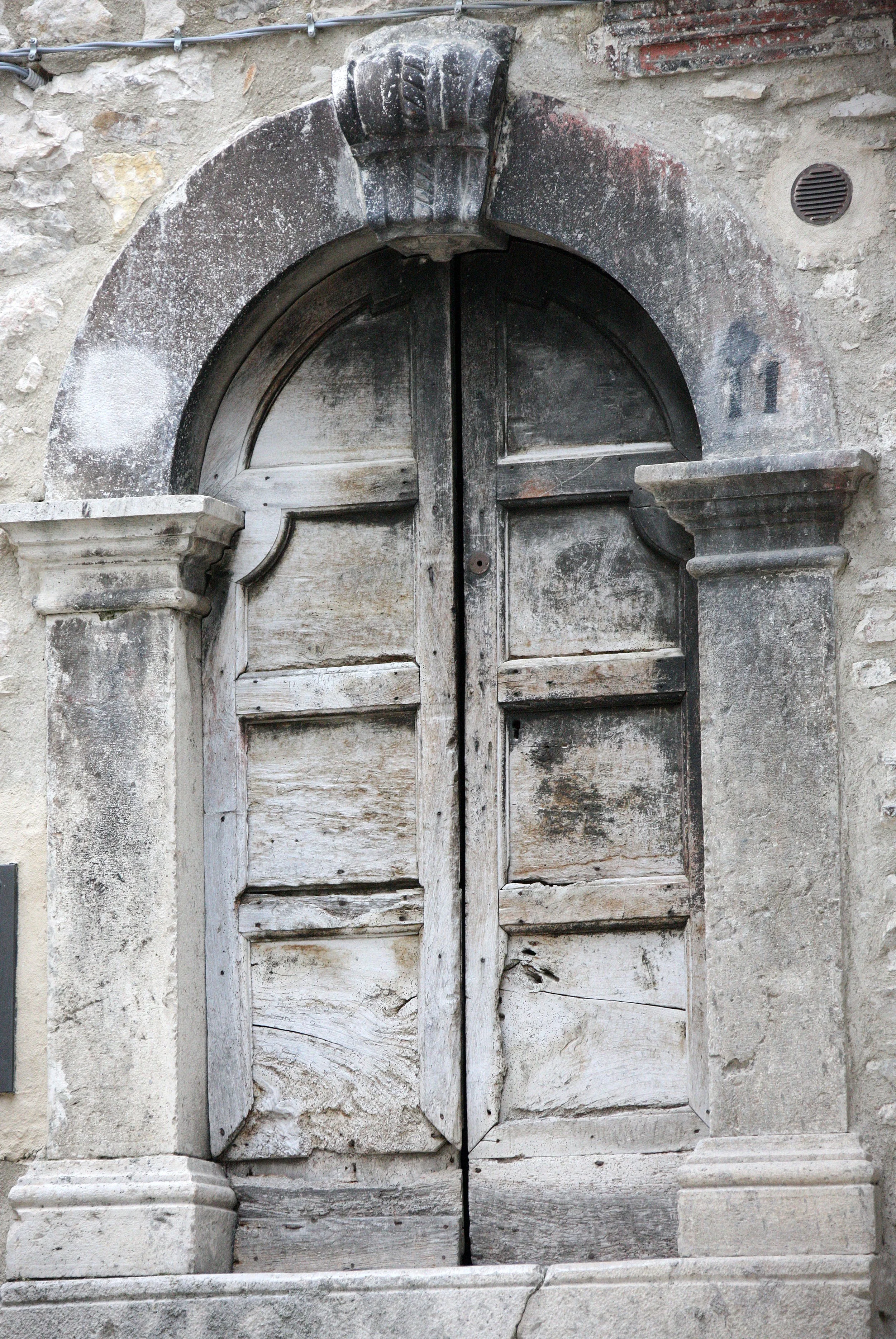 BARREA ITALY - ABRUZZO NATIONAL PARK ITALY (51).JPG