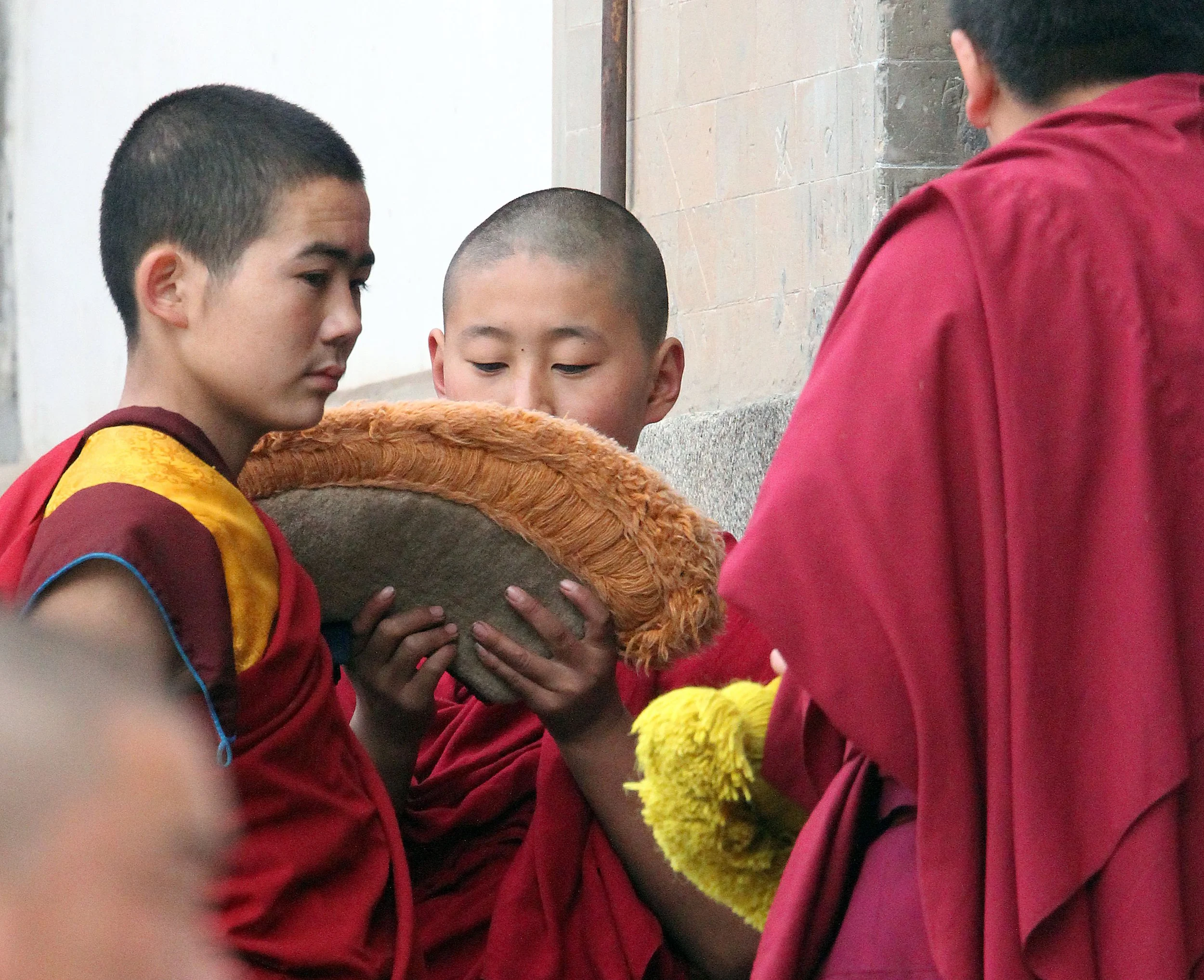 KUMBUM MONASTERY - QINGHAI - SUNNING BUDDHA FESTIVAL 2013 (7).JPG