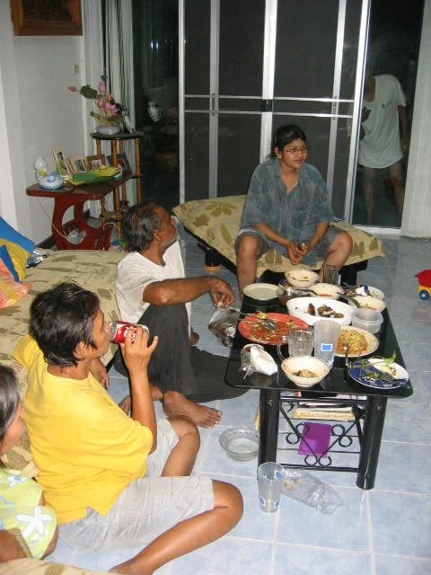 2005 Nakhonsithammarat with Family (70).jpg