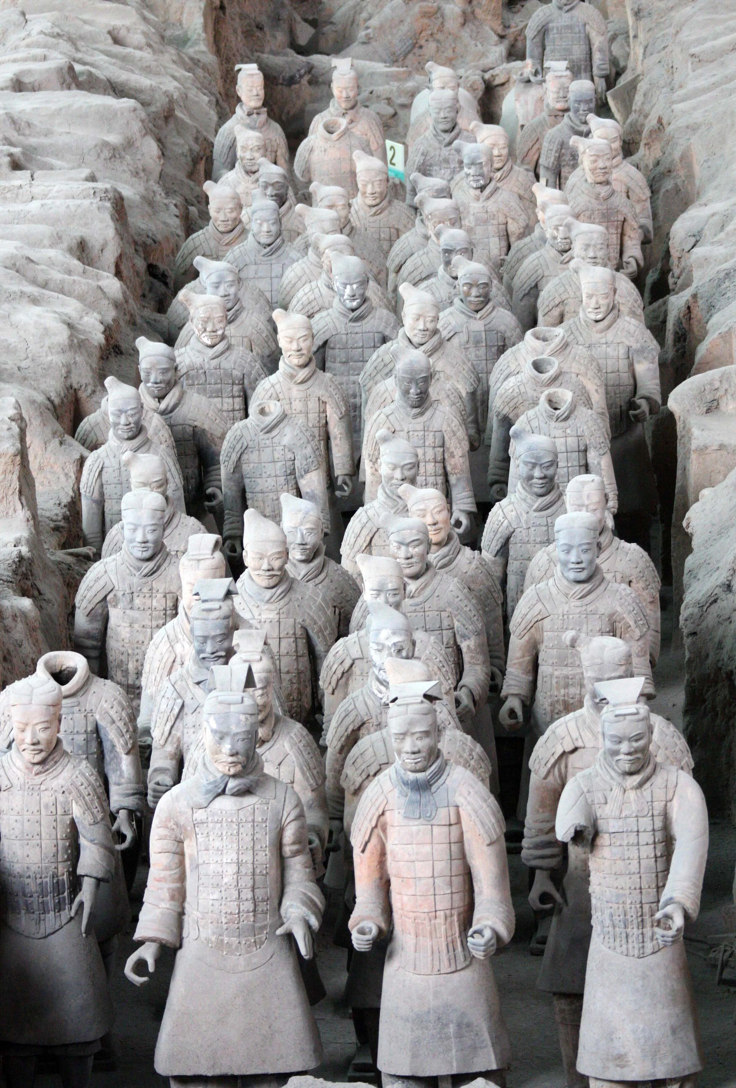 XIAN - TERRA COTTA WARRIORS - MARCH 2011 (59).JPG