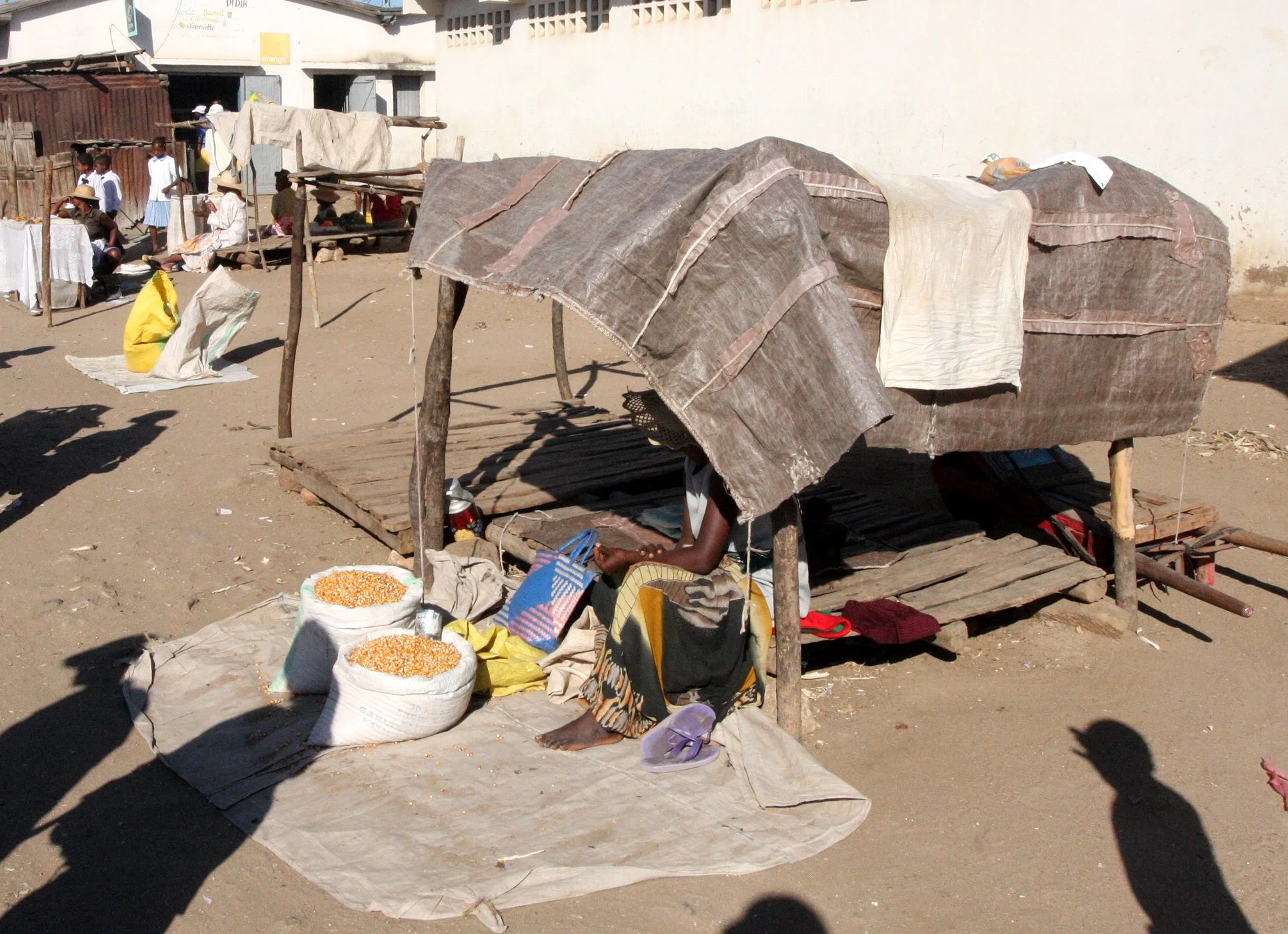 ANTANDROY VILLAGE - MARKET DAY (13).JPG