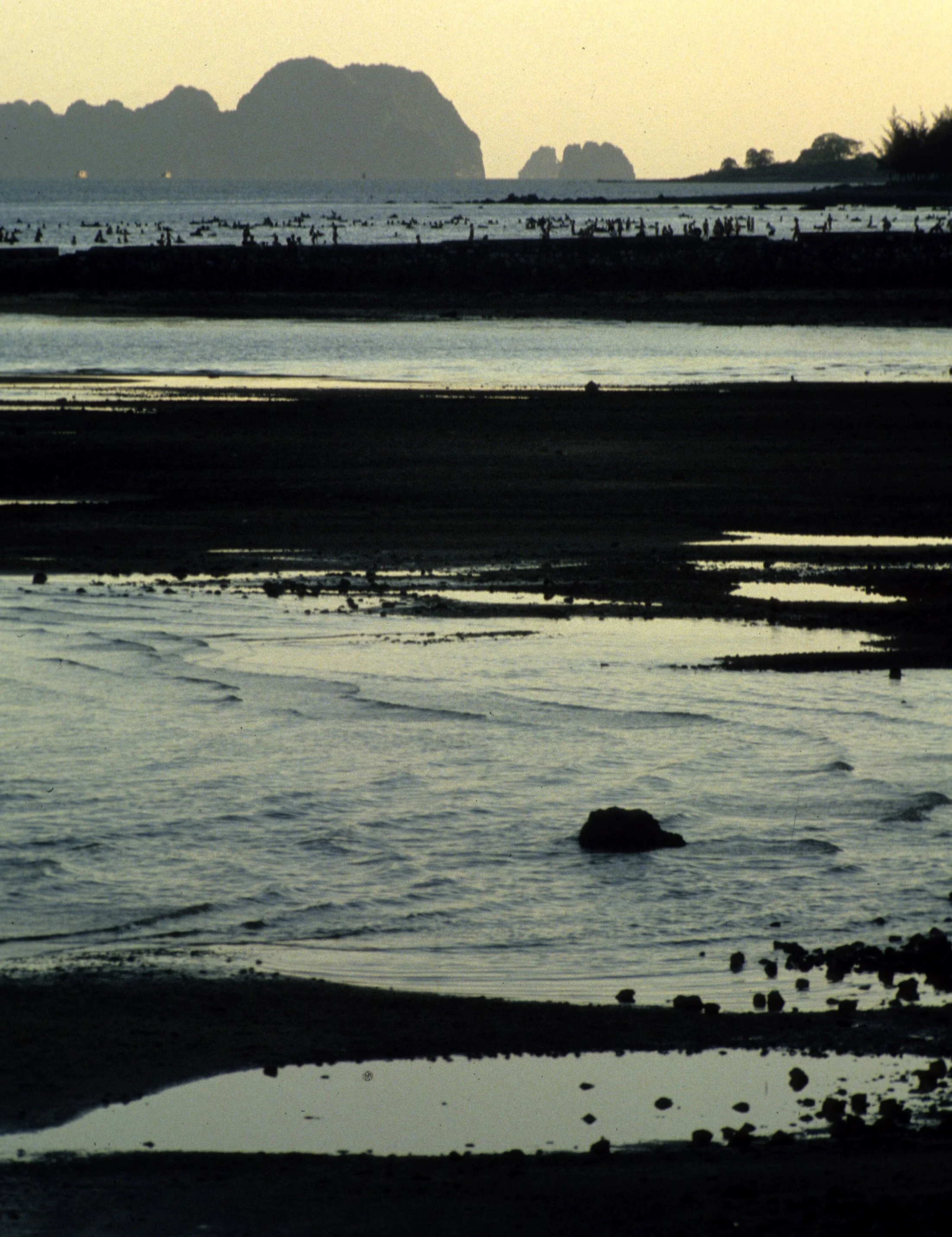 HALONG BAY - VIETNAM (13).jpg