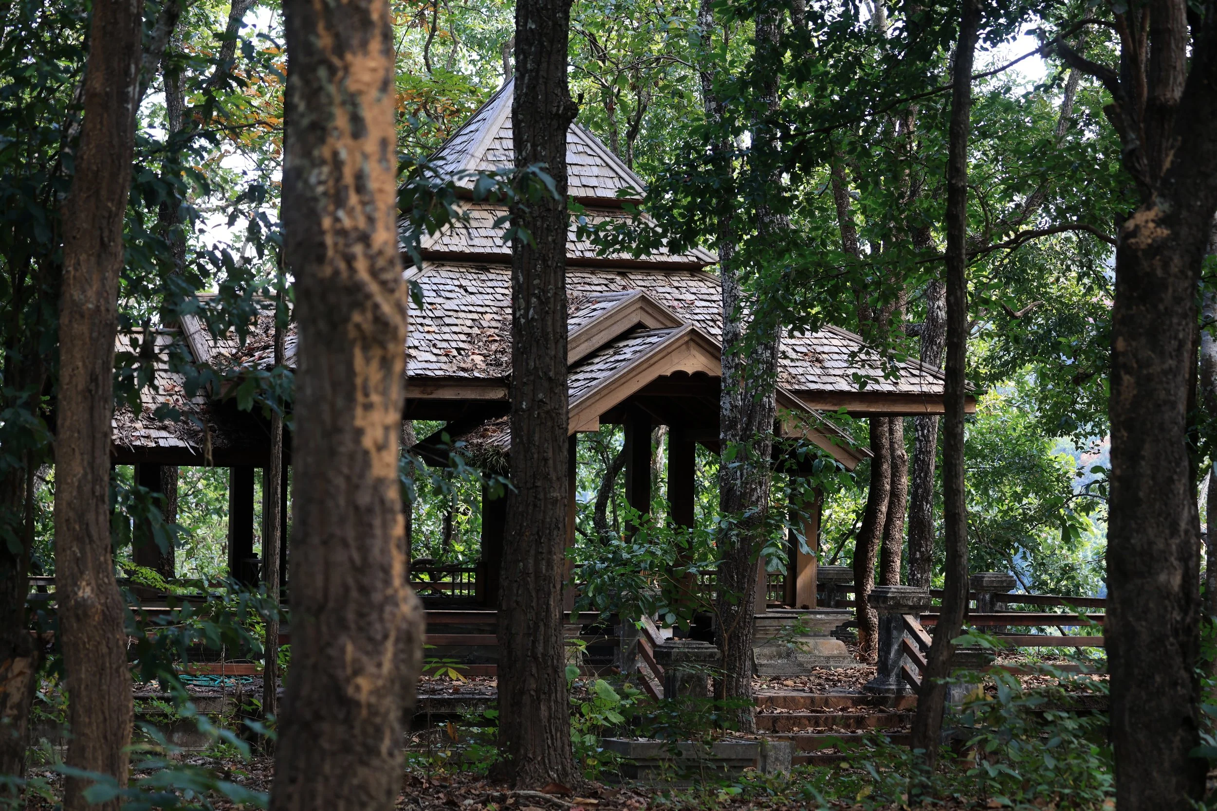 Doi Butsarakham Phayao Province (14).jpg