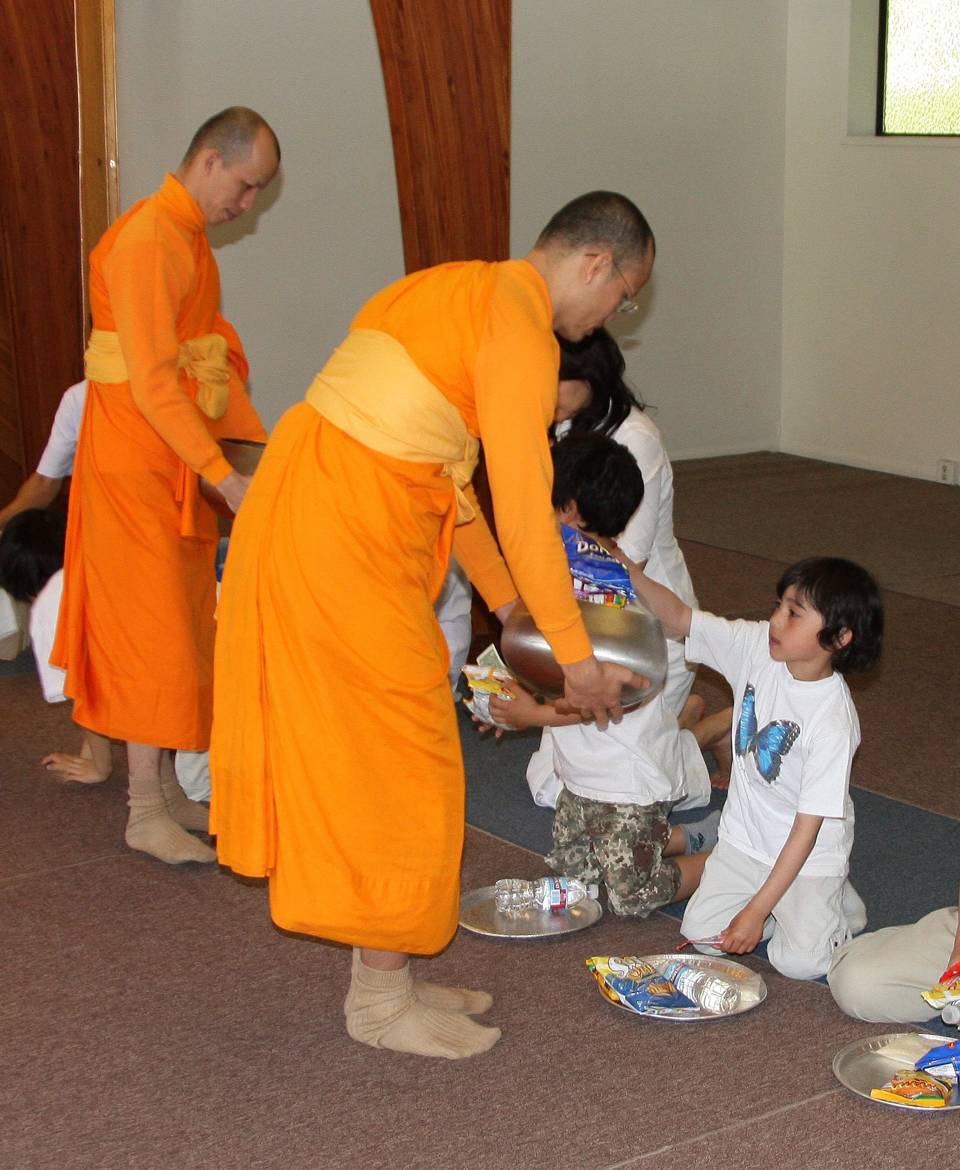 2008-6-15 VICTOR'S MEMORIAL SERVICE - SEATTLE (9).JPG